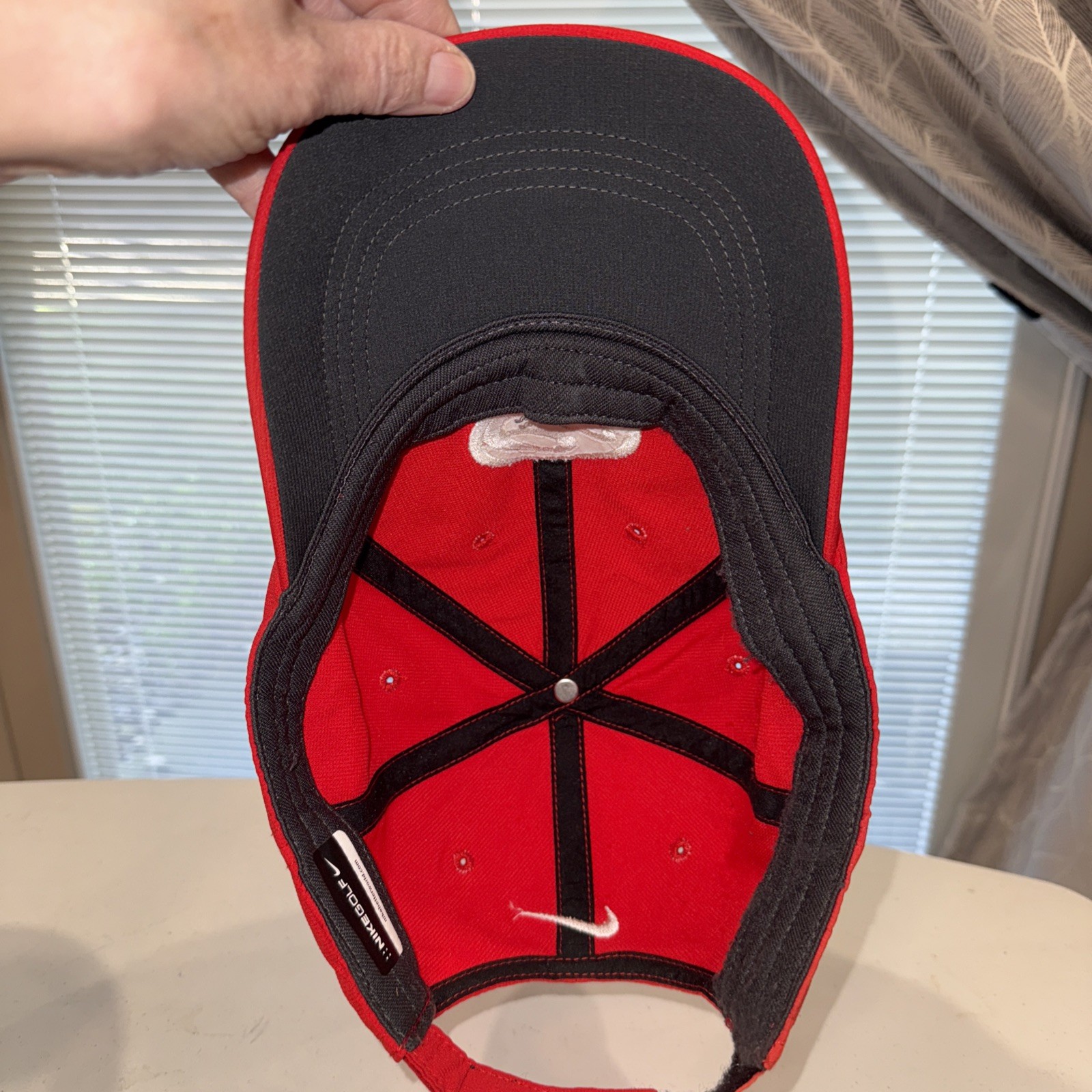 Nike Golf Red w White ec Letters Hat Cap Hook Loop Light Weight EUC