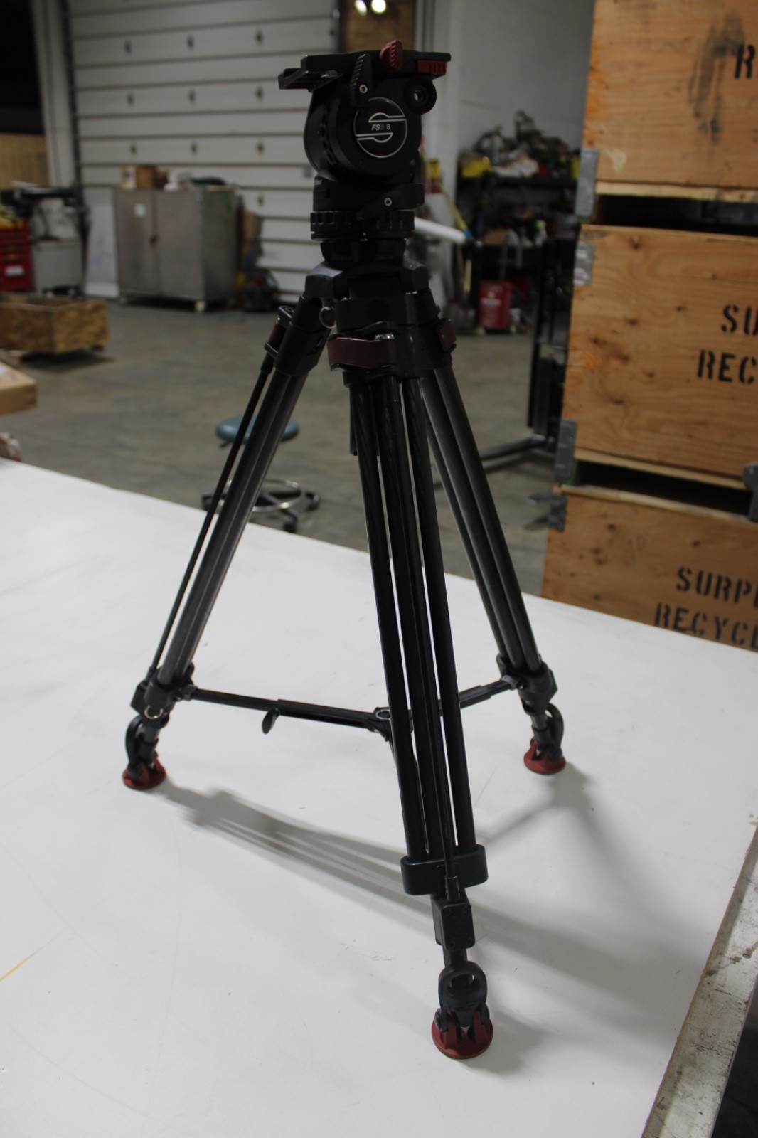 Sachtler FSB 8 Mid Level Tripod System with Fluid Head