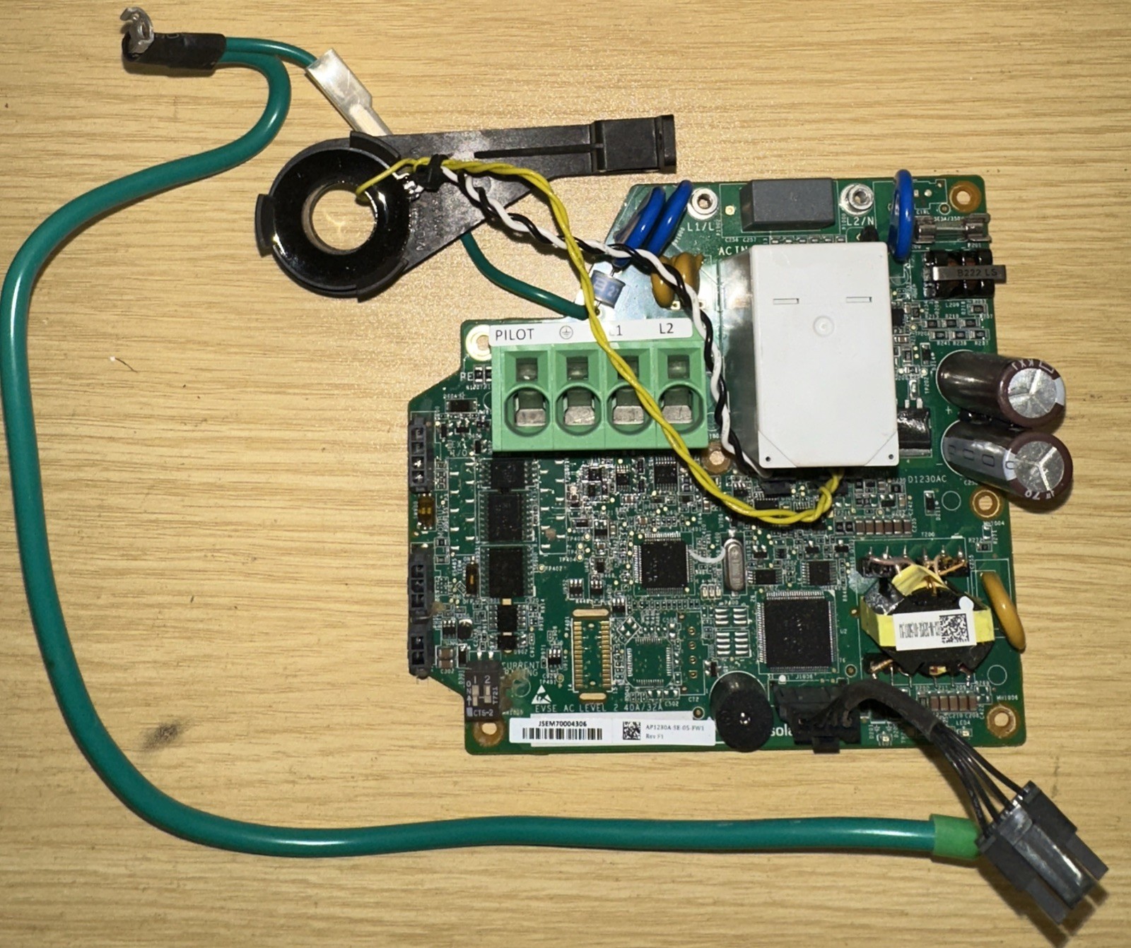 Solar edge EVSE AC Level 2 circuit board for a 40A/32A AP1230A-SE-05-FW1 Rev F1