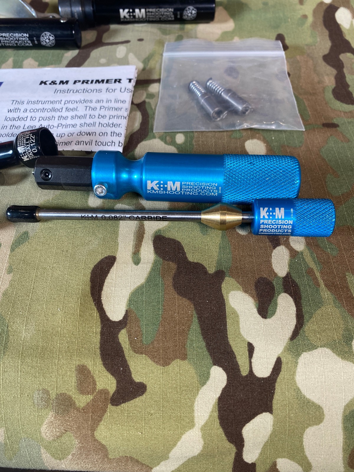NEW Two K&M Primer Seaters with many accessories