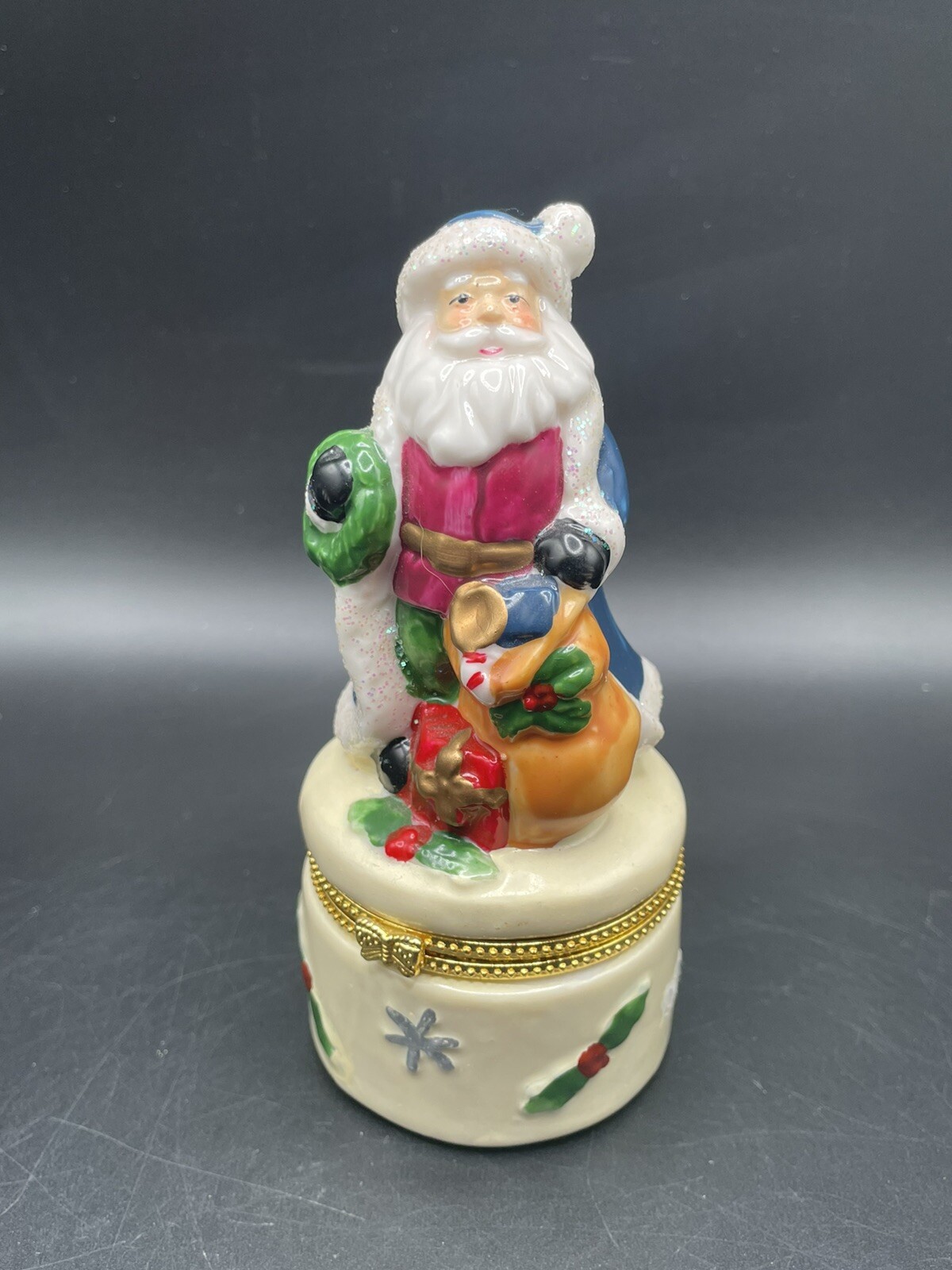 Vtg Small Santa Claus Christmas Jewelry Trinket Box