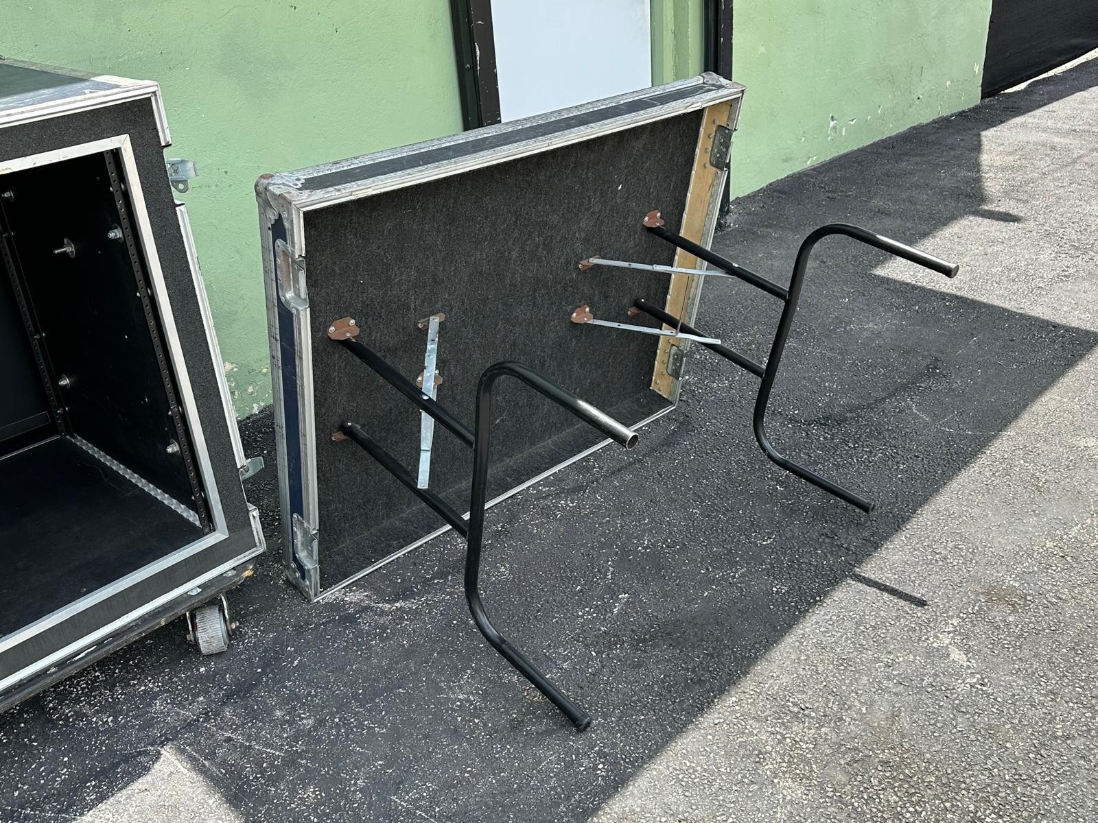 Olympic Dual 16 Space Amp Rack Case On Wheels #4184 (One)