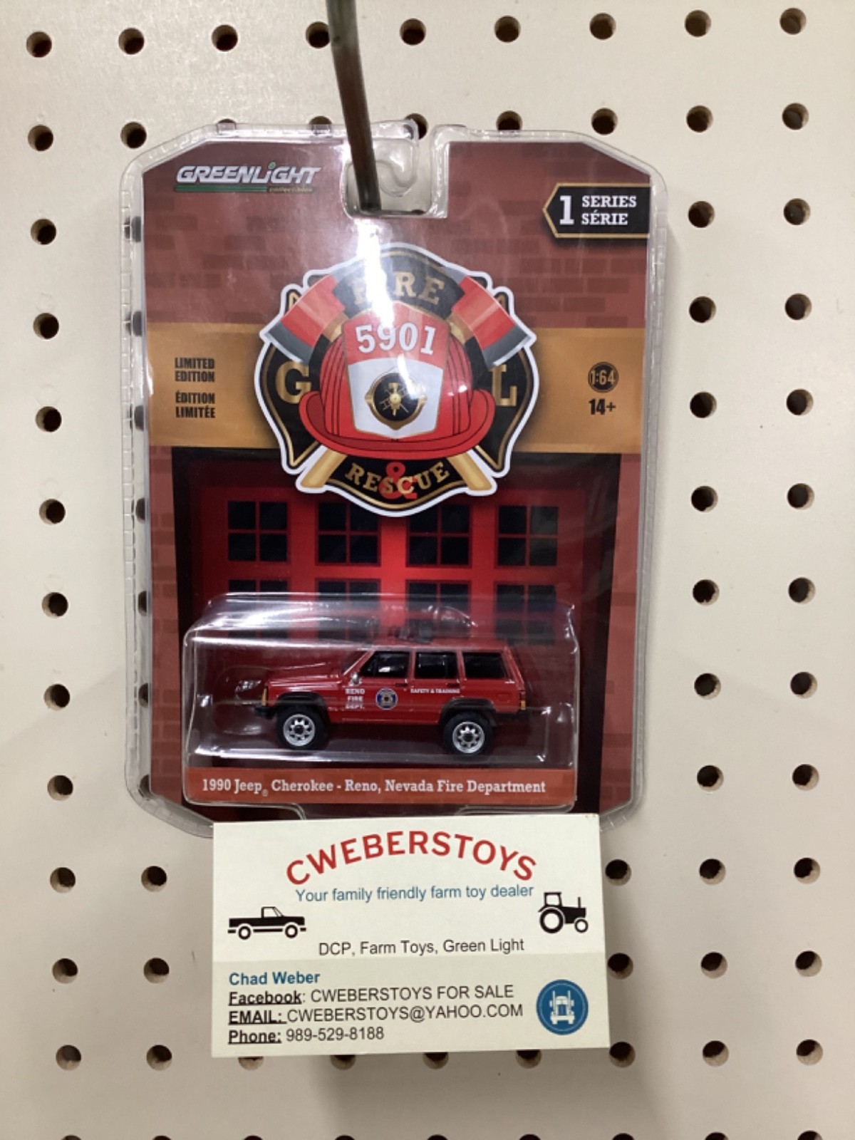 1:64 Greenlight 1990 Jeep Cherokee Reno, NV Fire Department Series 1