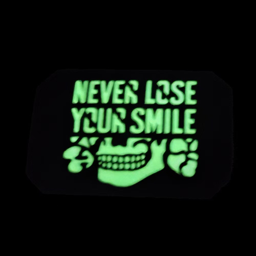 6Pcs REFLECTIVE IR NEVER LOSE YOUR SMILE SKULL MILITRAY HOOK LOOP PATCH CP