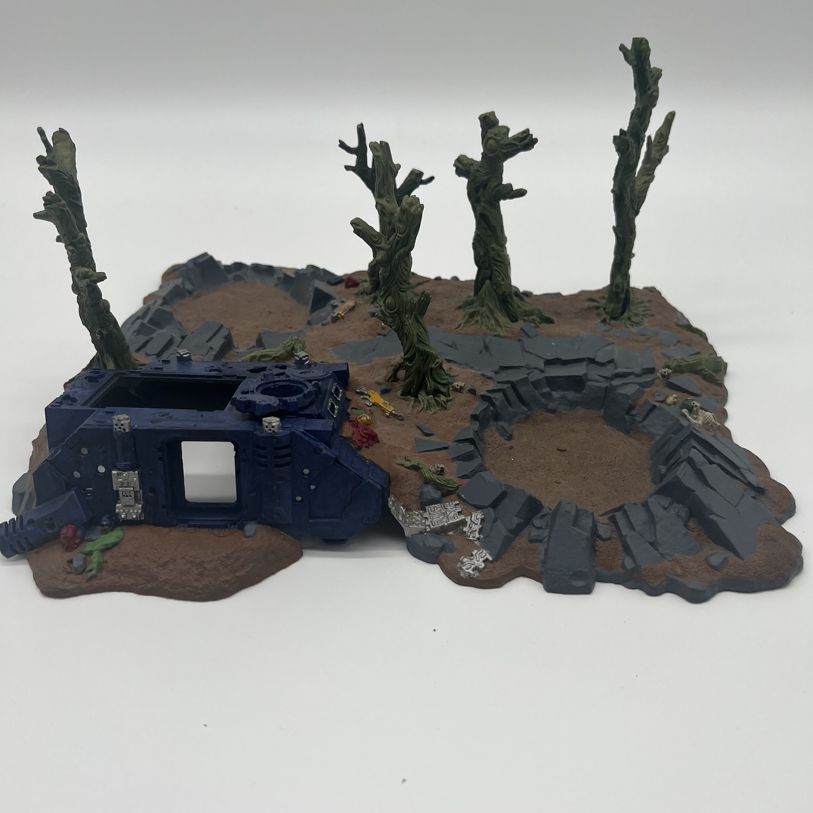 Crashed Rhino Battlescape Terrain Scenery Warhammer 40k Space Marines