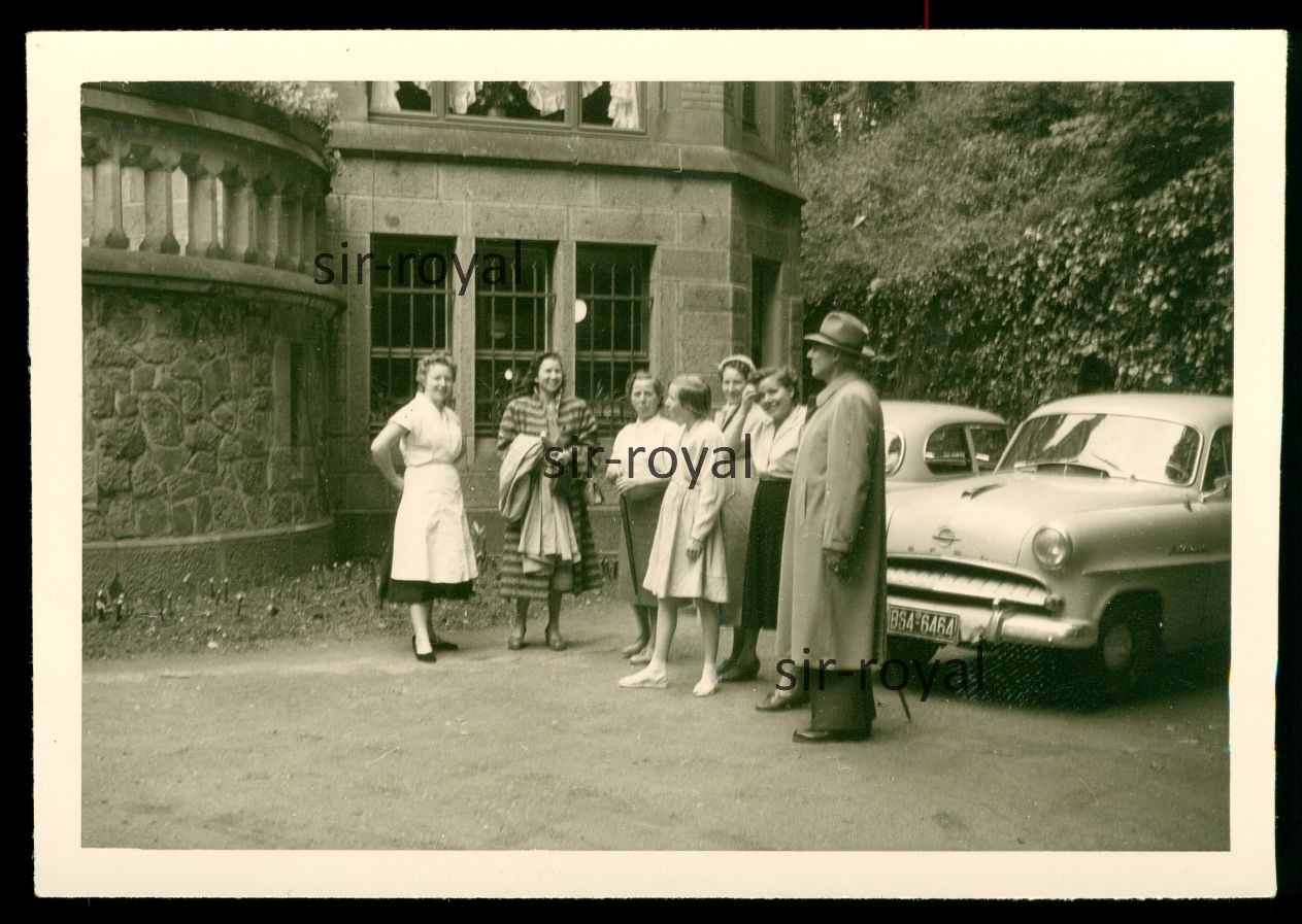People with Opel Rekord with crew license plate - 1950s car motor vehicle - photo 10x7cm