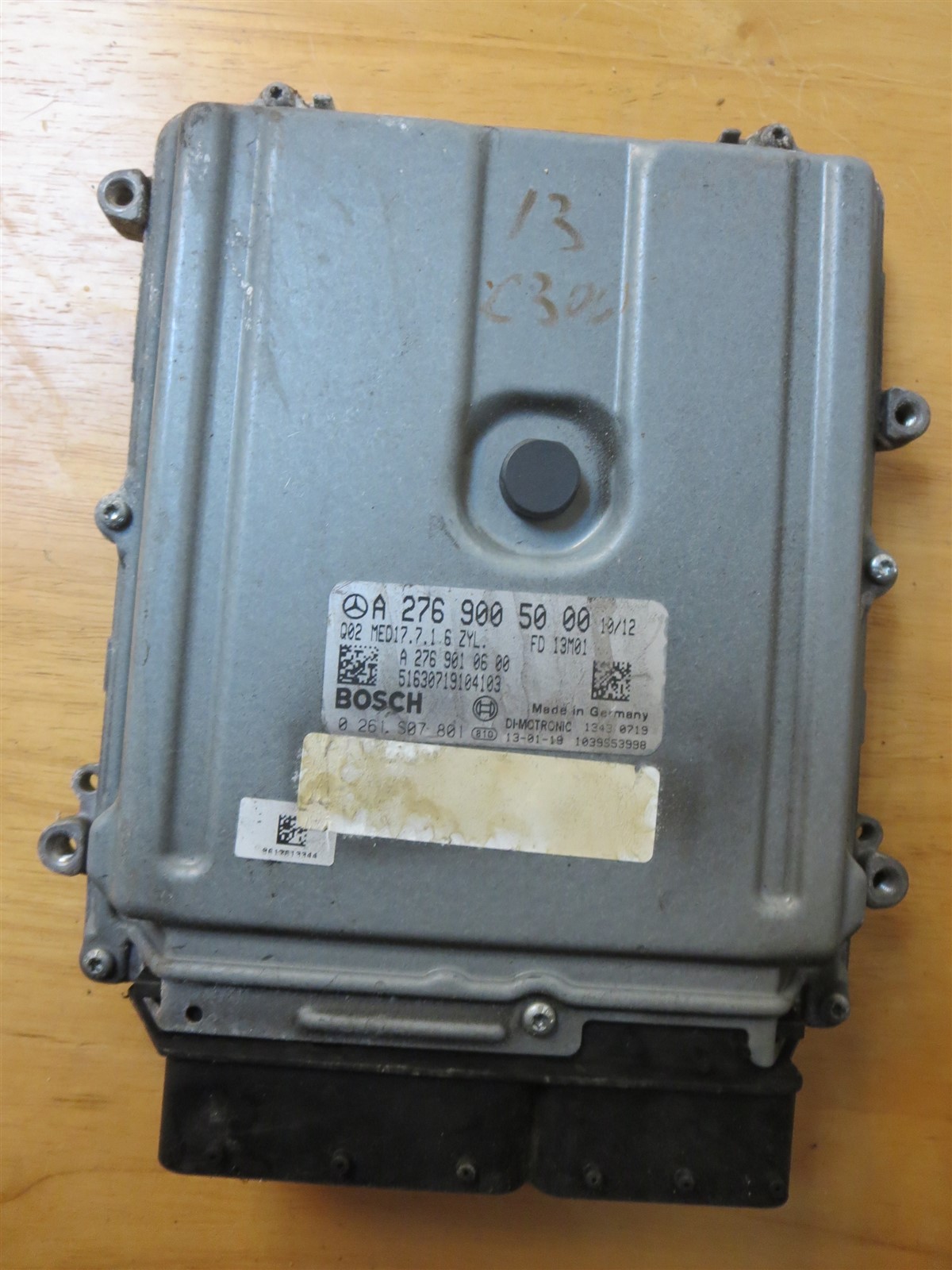 12 13 14 15 Mercedes C300 engine computer A2769005000, ECU 0261S07801