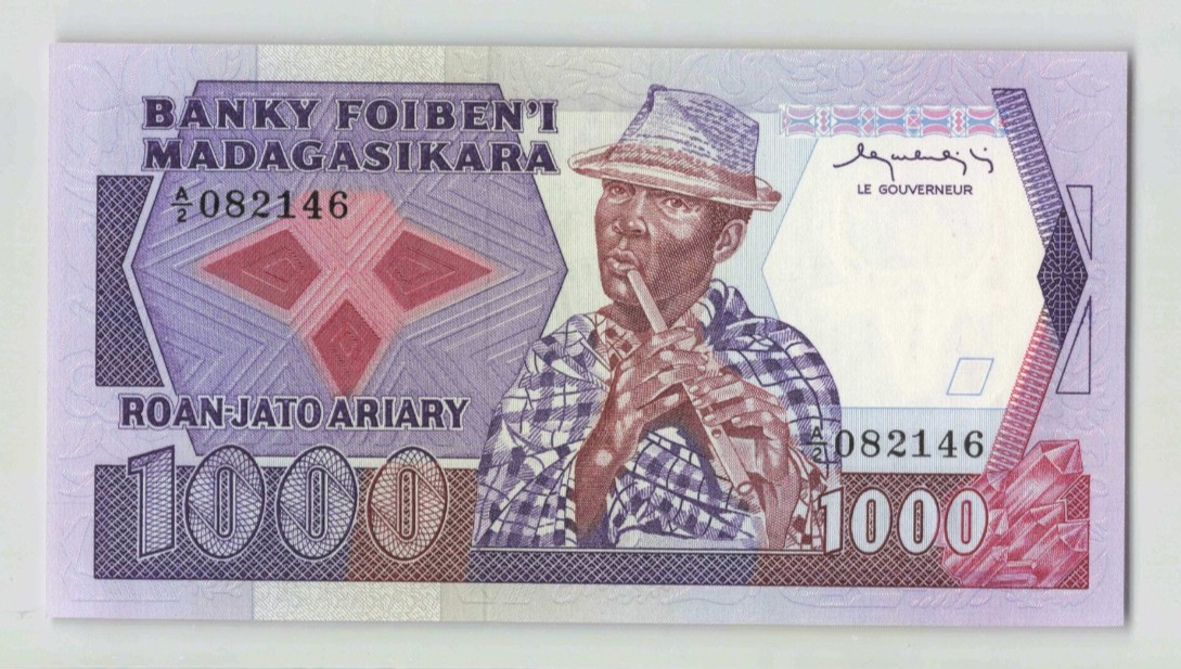 MADAGASCAR 1000 Francs 1983, P-68a, First Signature, A/21 082146, Original UNC.