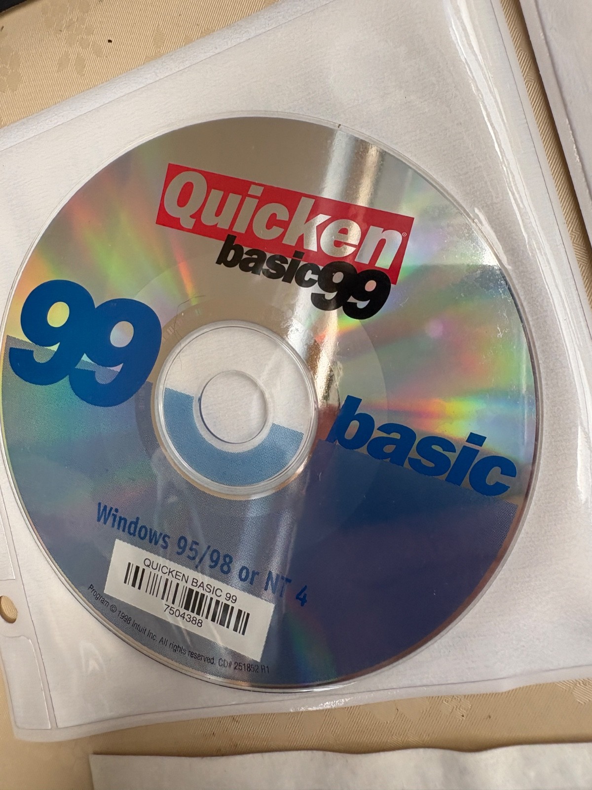 GATEWAY 8 CD'S QUICKEN 99 BASIC WINDOWS RESTORATION MICROSOFT ENCARTA 98 1 & 2