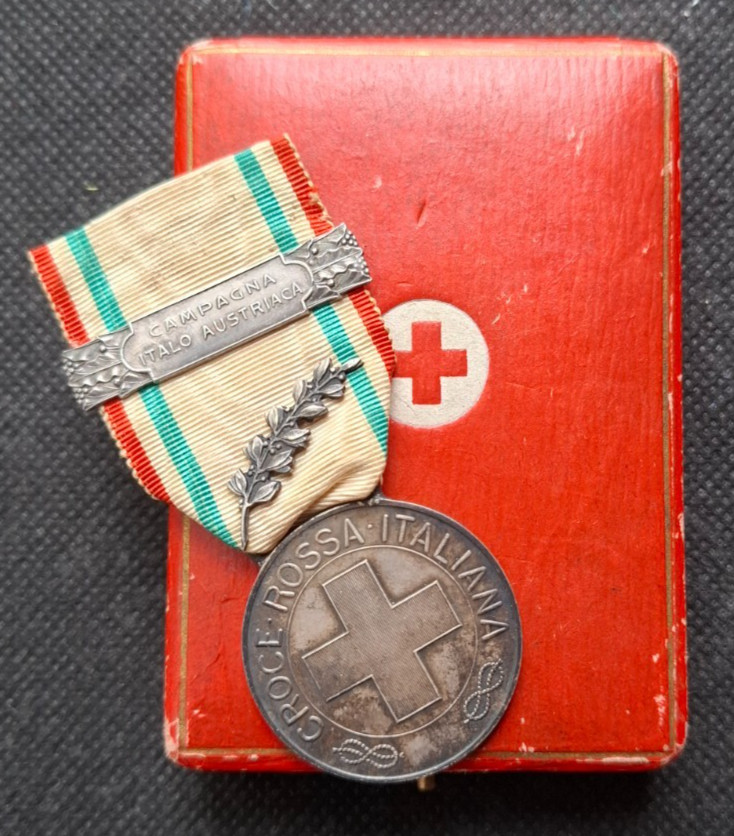 CRI Volunteer Merit Medal Italian Pink Cross Italian-Austrian Bar
