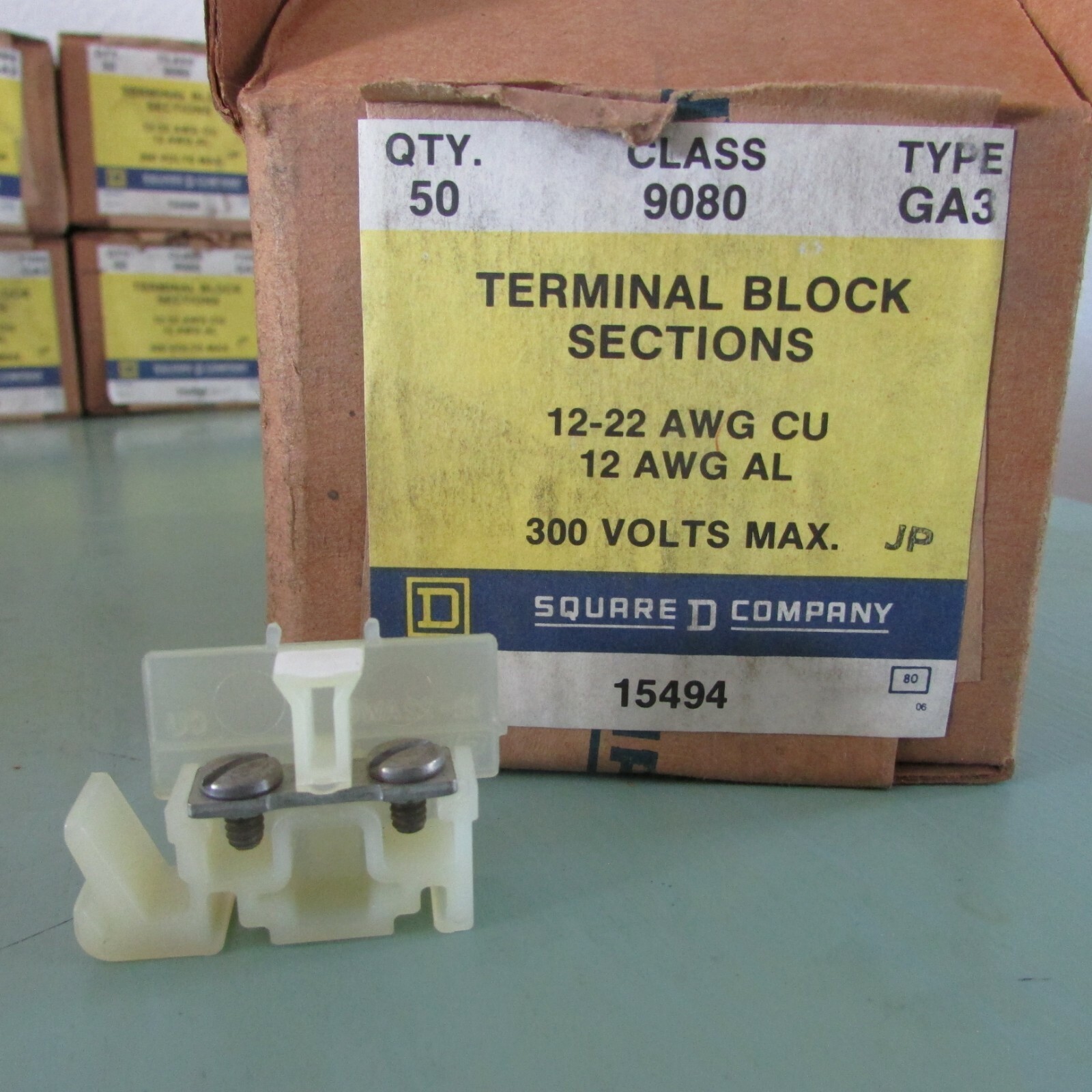 Square D 9080 GA-3 Terminal Block Sections 300V