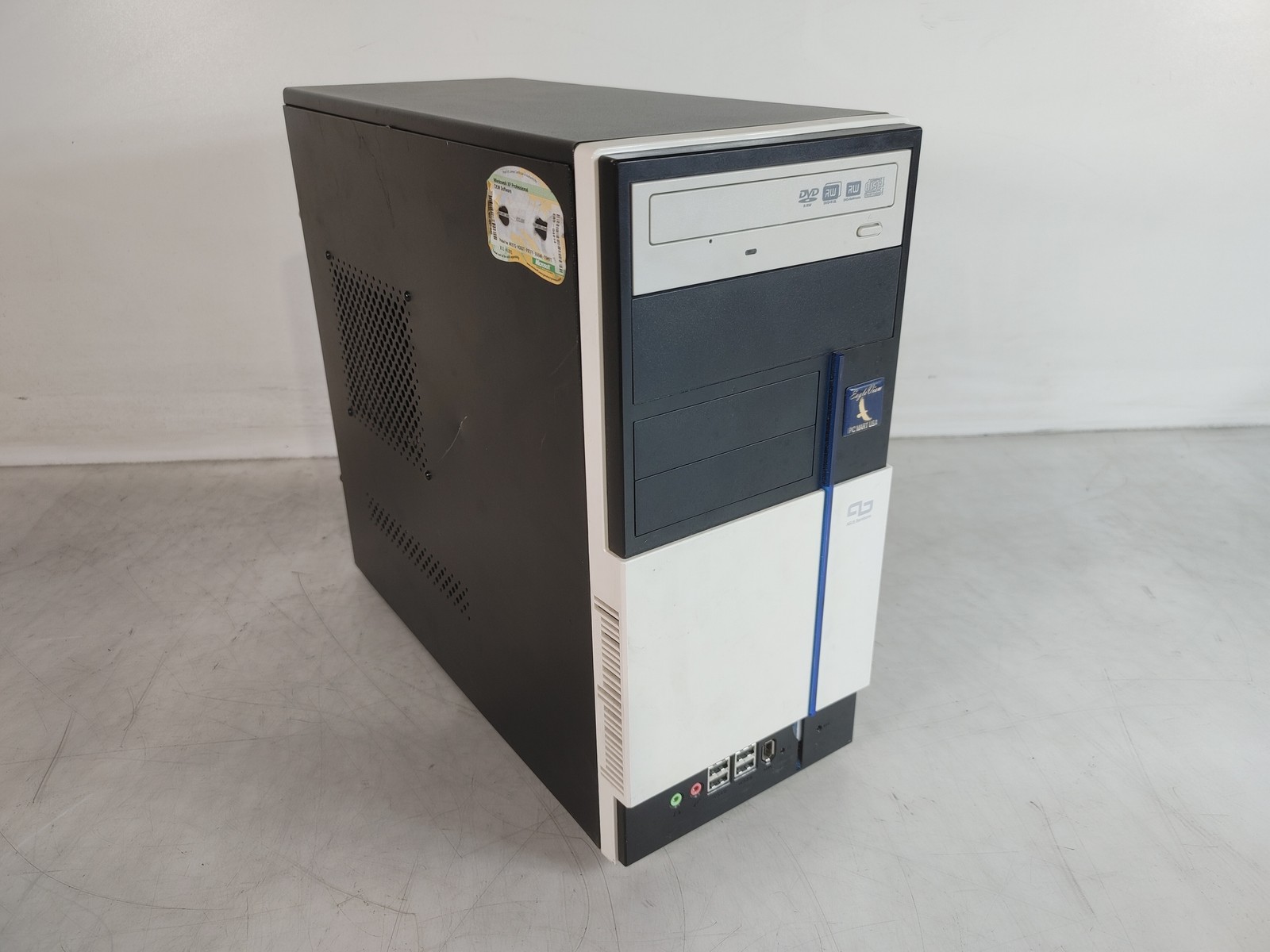 Vintage Asus VINTAGE2-PH1 Intel Pentium D 3.00 GHz 4 GB DDR2 Desktop - No HDD