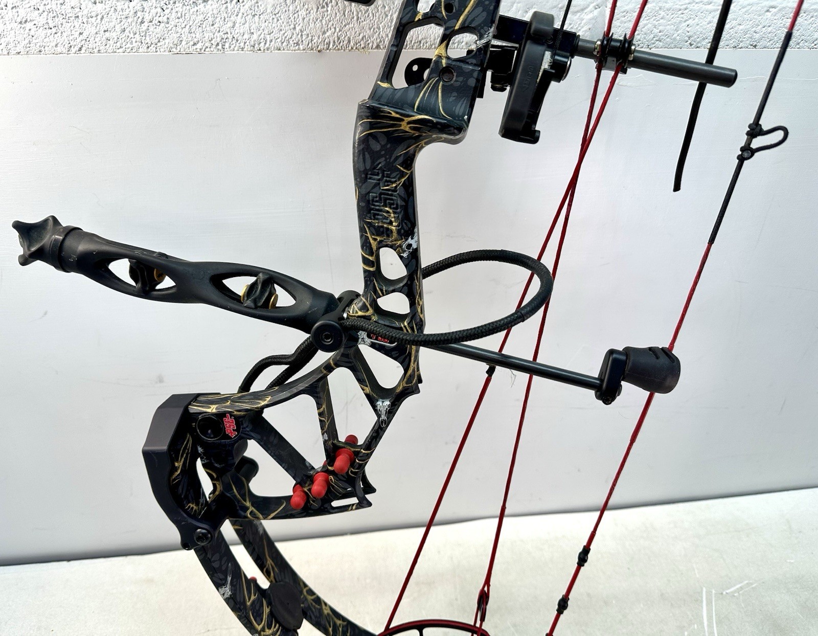 Compound Bow PSE Evolve