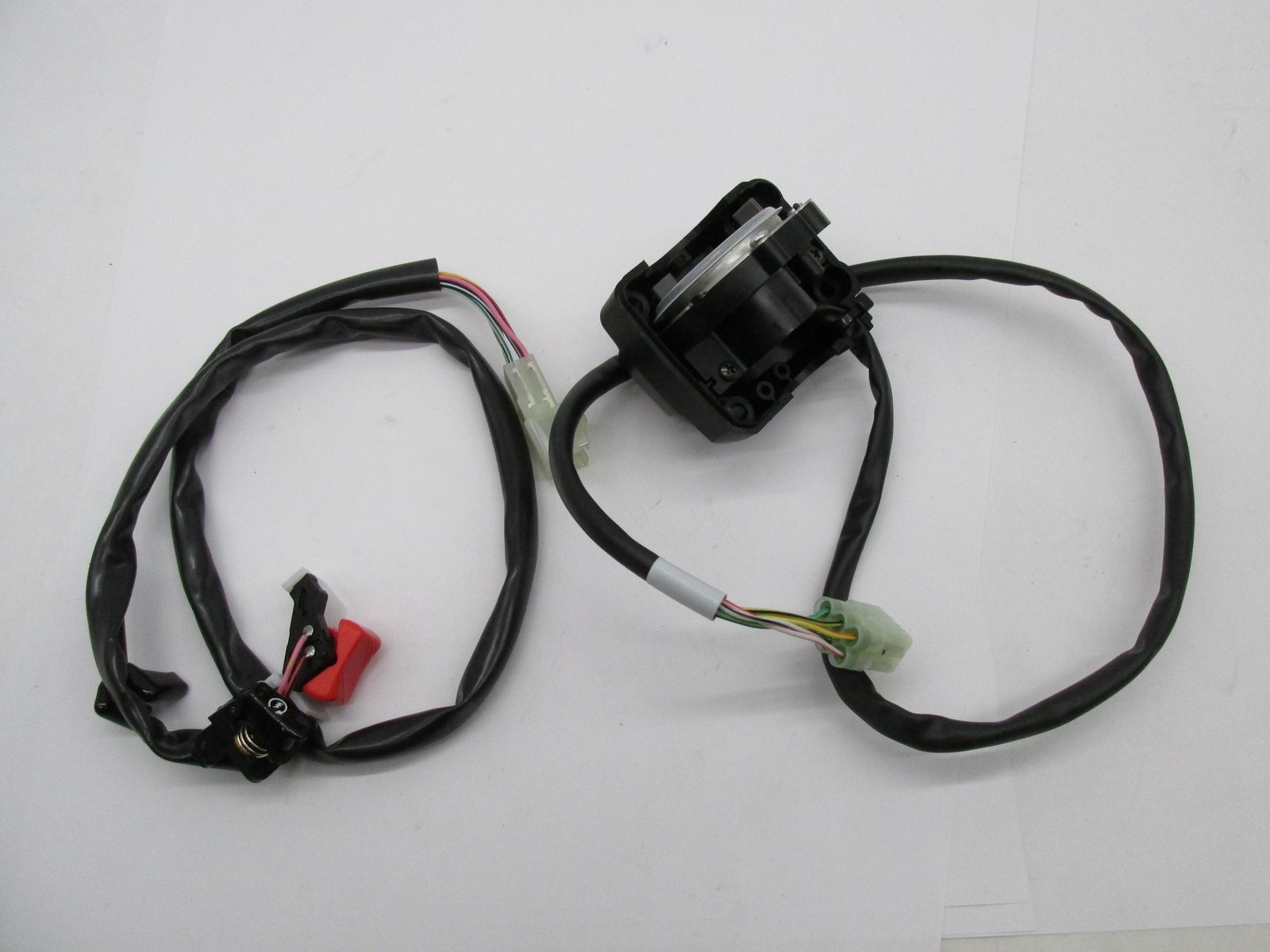 Indian Genuine OEM Right Handlebar Control Switch Assembly Ignition Kill Switch