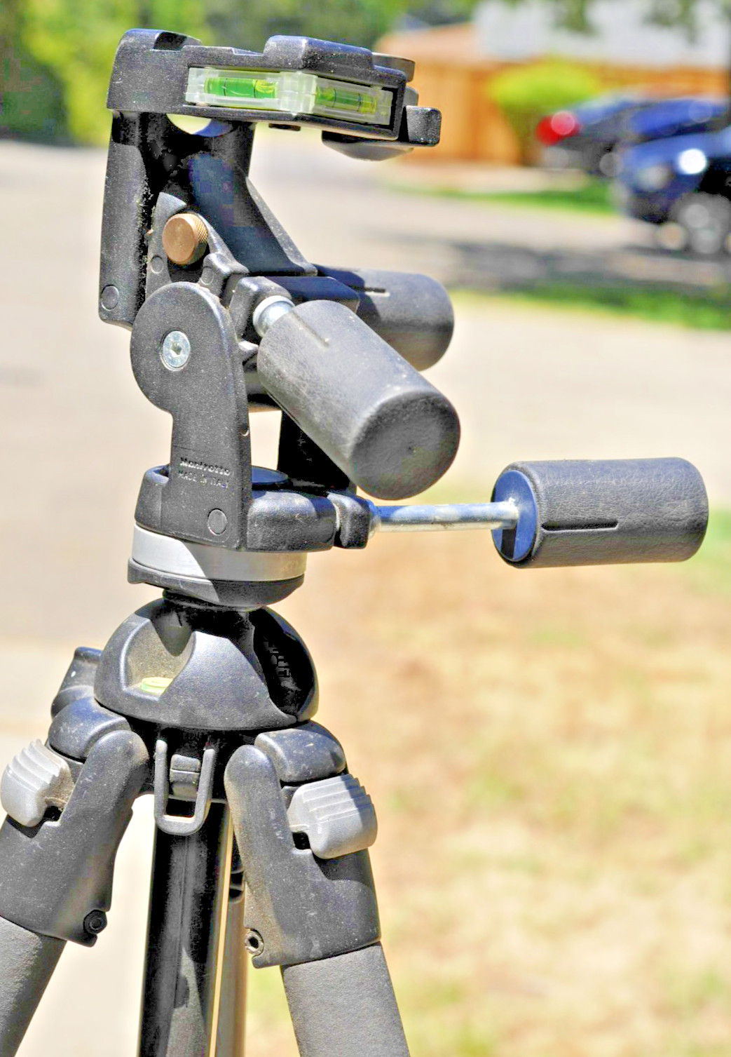 Manfroto 3047 Tripod, 6 ft high, not used much