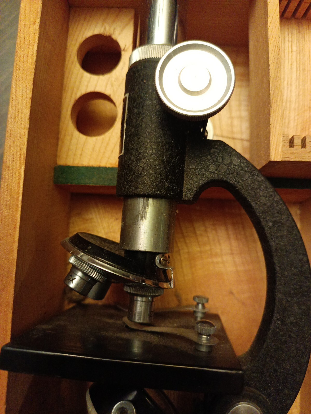 Tasco Deluxe High Quality Microscope and Case