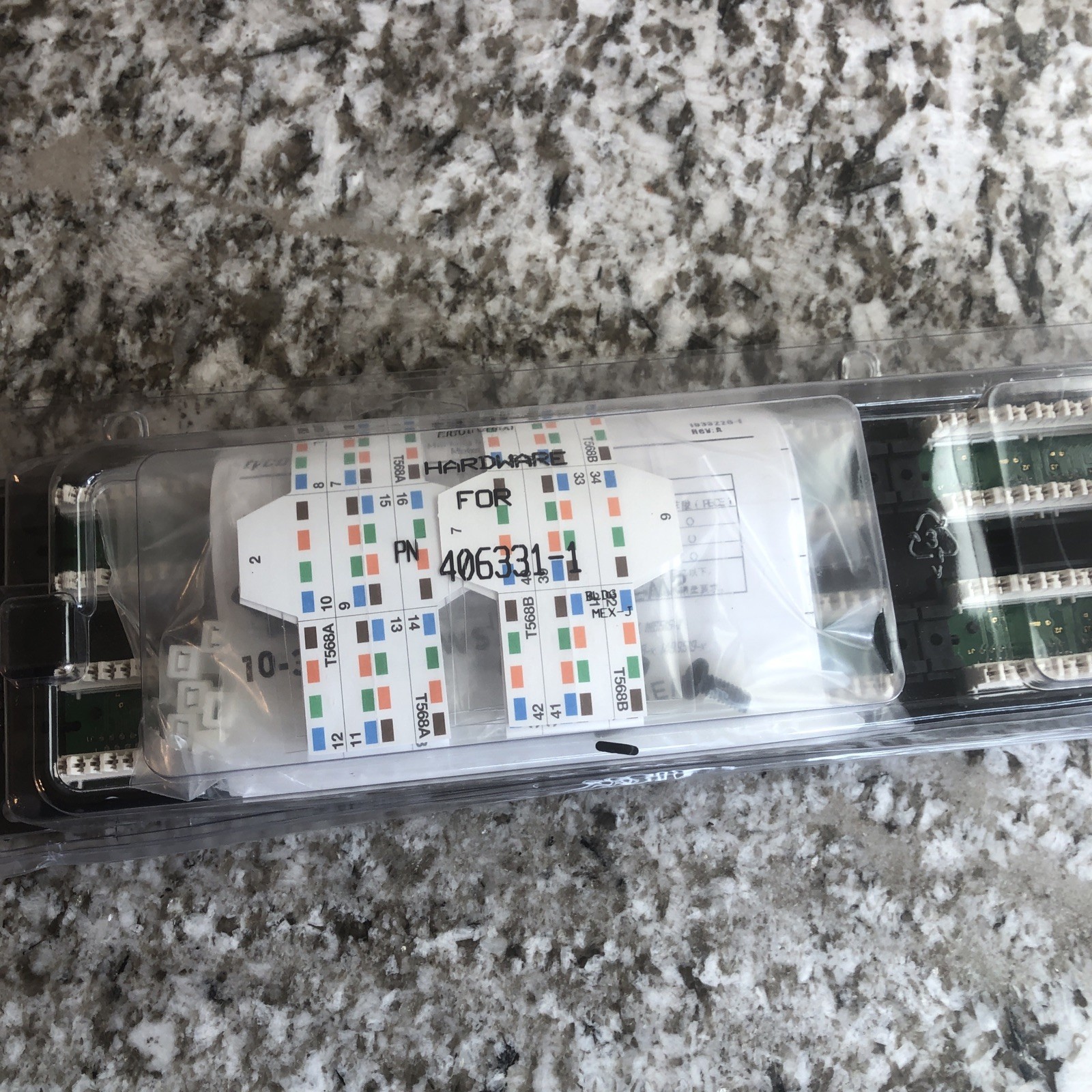 Genuine Tyco Electronics 406331-1 Netconnect Systems Cat 5e Patch Panel 48 Port
