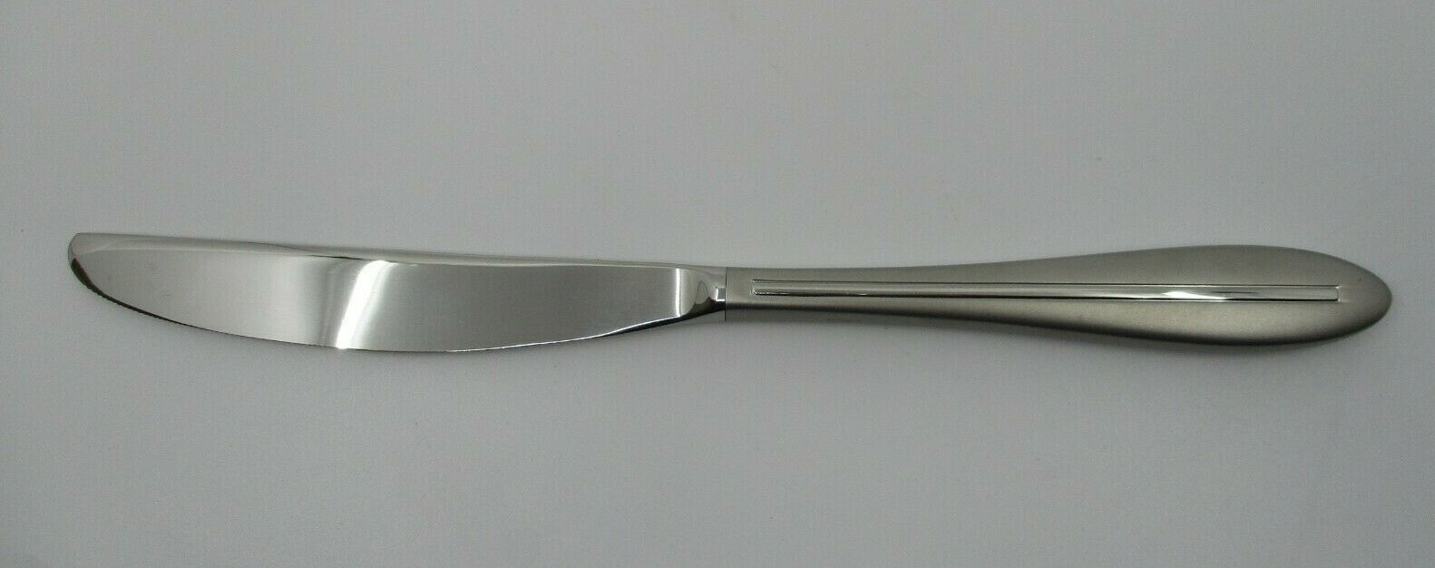 ONEIDA STAINLESS STAVE DINNER KNIFE - 9 1/2" - 01H