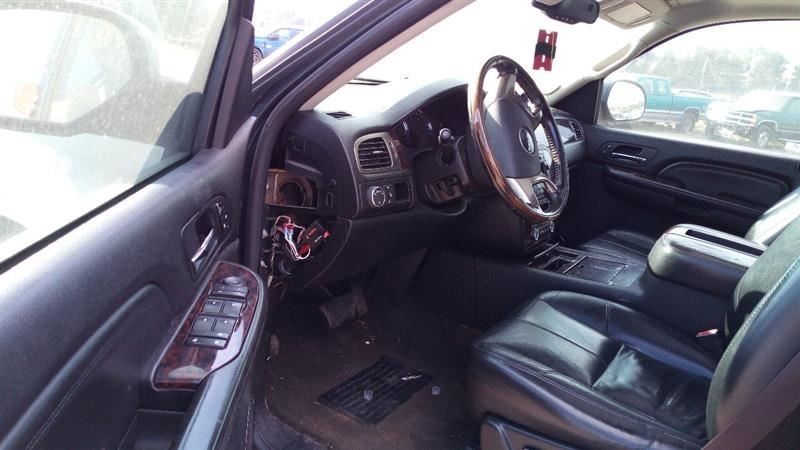 Front Driver Left Spindle/Knuckle from GMC Yukon Denali 11382743