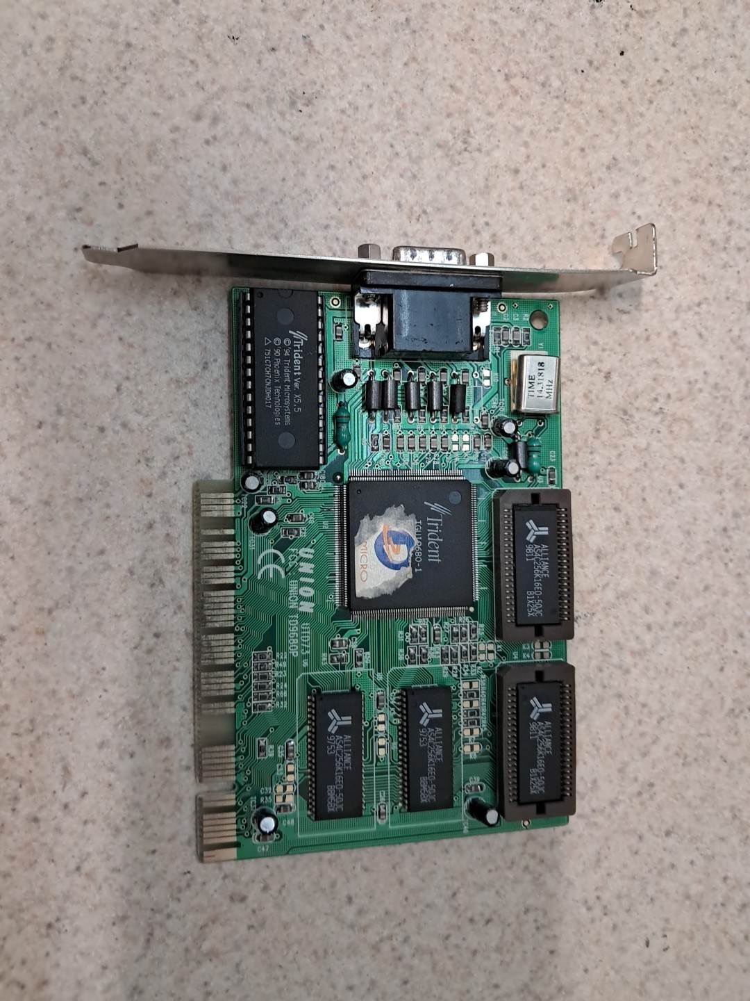 Union (UTD73, TD9680P) PCI VGA Video Card