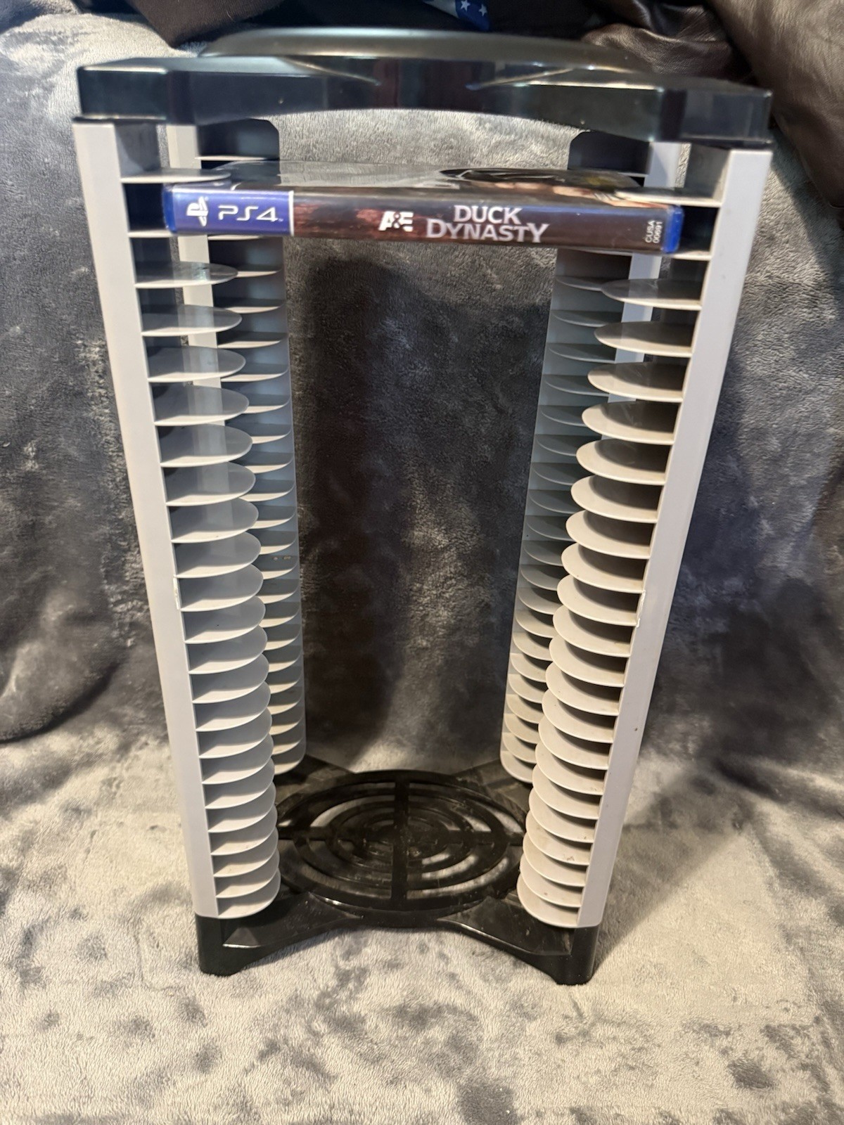game storage tower play station x box Wii game rider accumulator holds 24 games