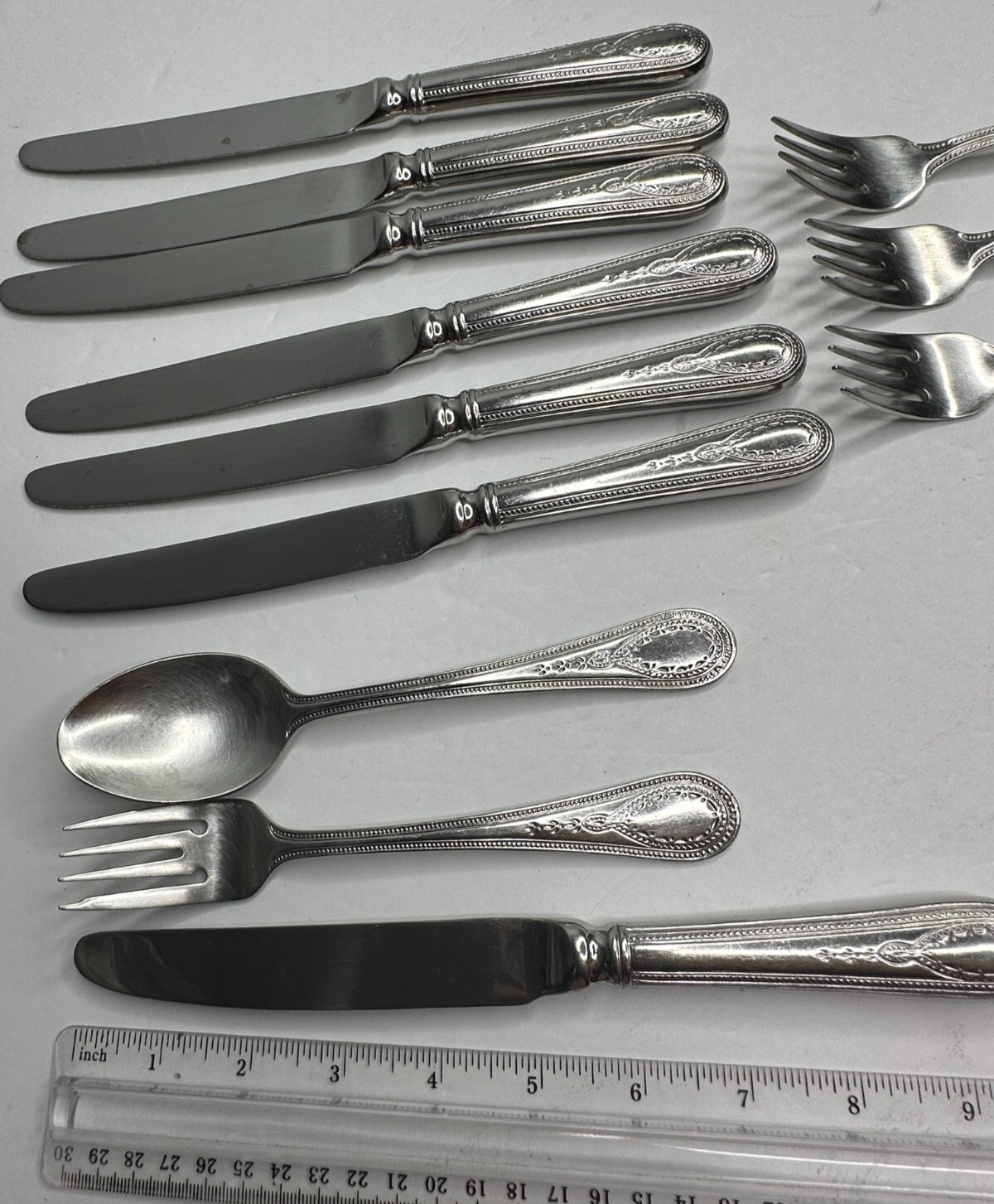 Wallace CONTINENTAL BATEMAN 18/10 Stainless Flatware 12 pc set Fork Spoon Knife