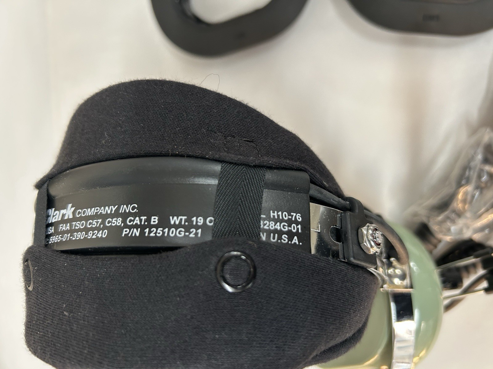 DAVID CLARK MODEL H10-76 PILOT AVIATION HEADSET