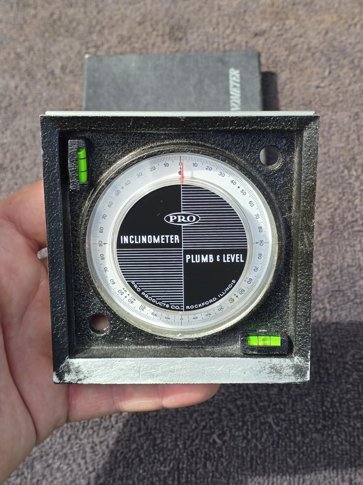 Pro Inclinometer Plumb & Level Tool With 2 Vials & Magnet Box Model 1100-2VM
