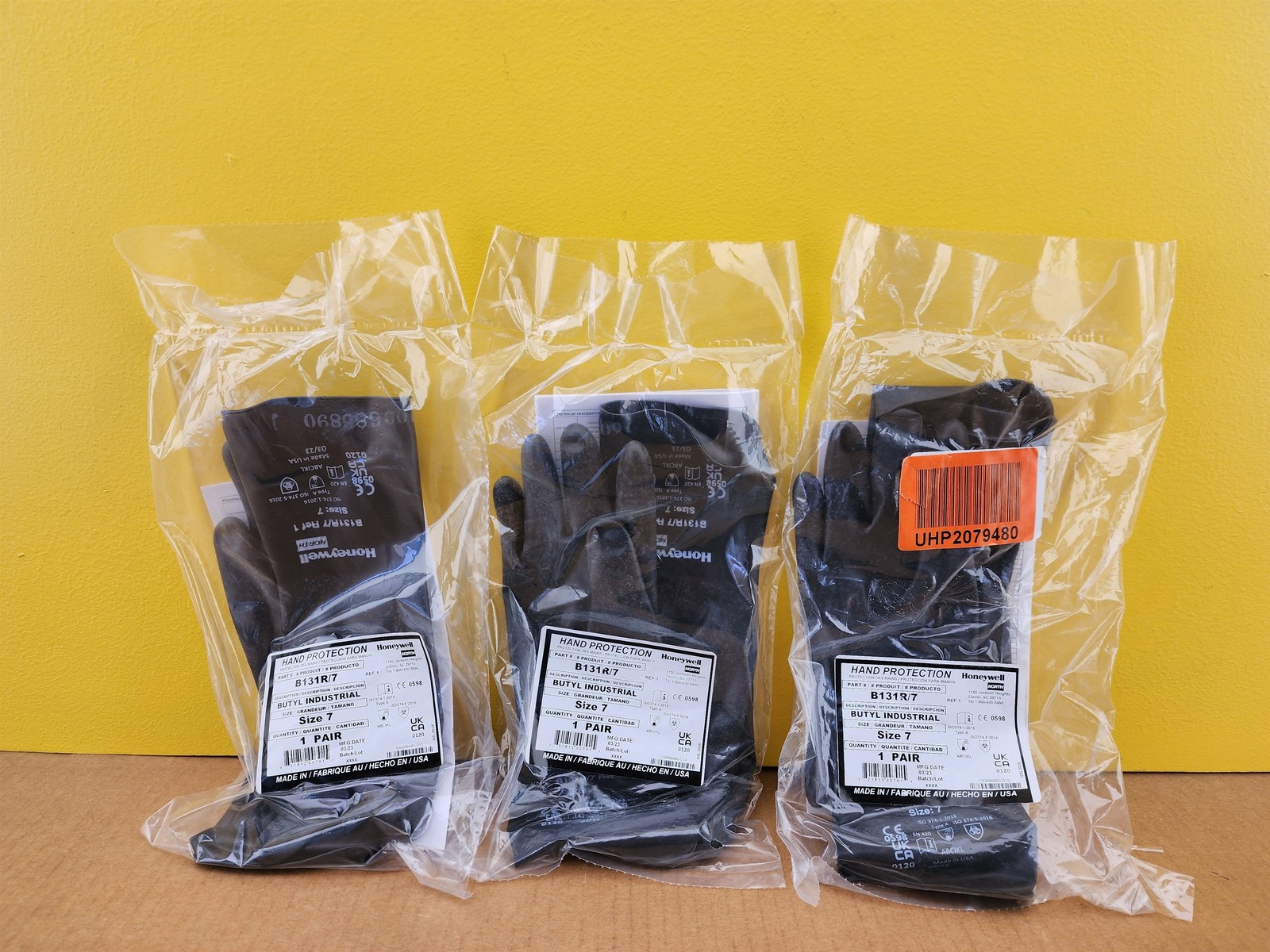 NEW Honeywell North B131R/7 Chemical Resistant Butyl Glove, 11”, 13 mil(3 pairs)
