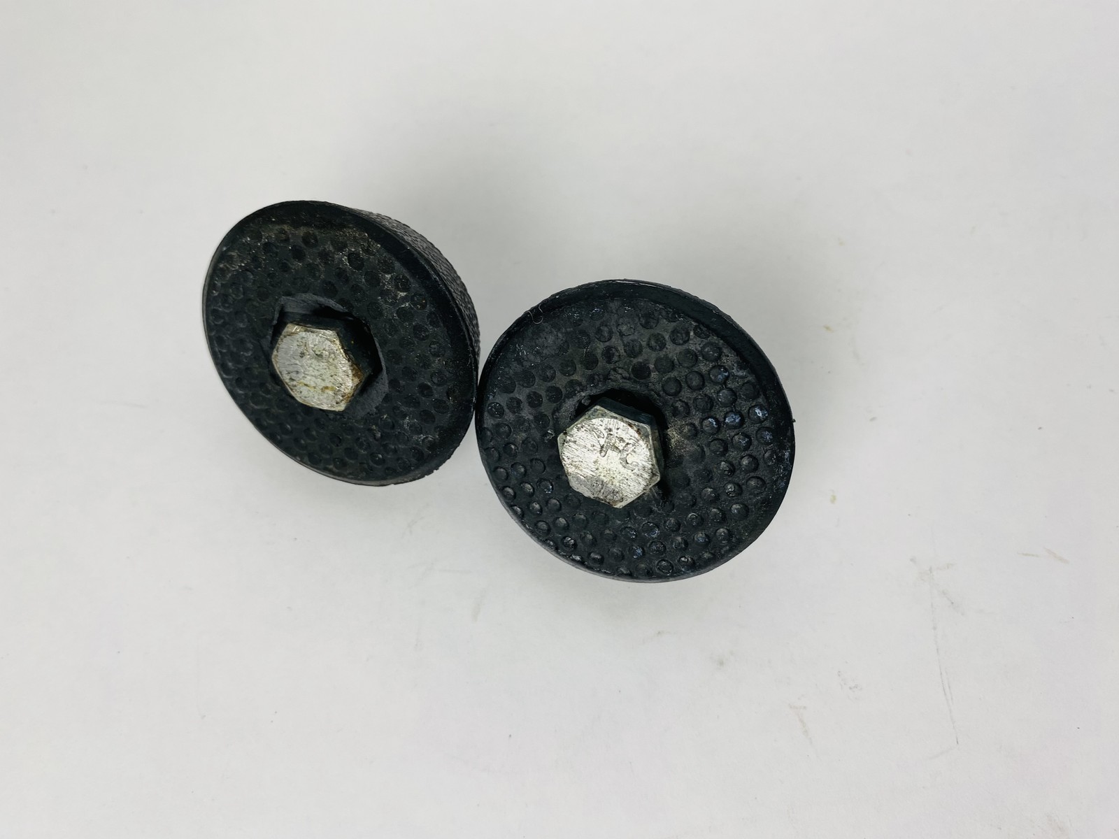 Matrix A-50-03-F Elliptical Leveling Foot Leveler (LF261)