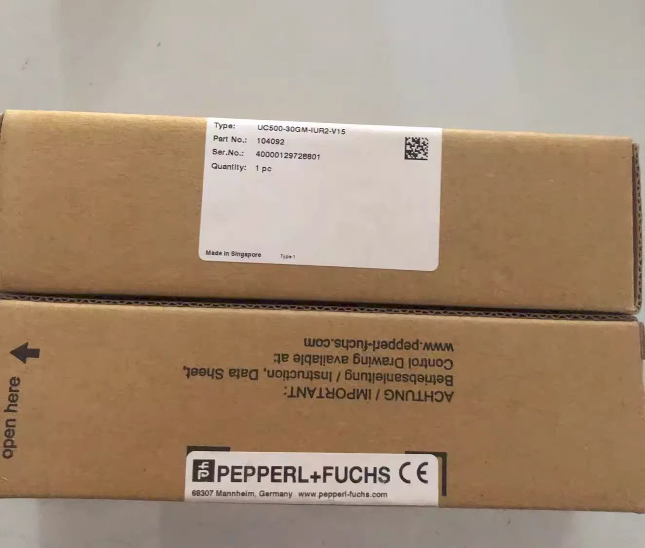 1pcs Brand New ones P + F Ultrasonic Sensor UC500-30GM-IUR2-V15 104092