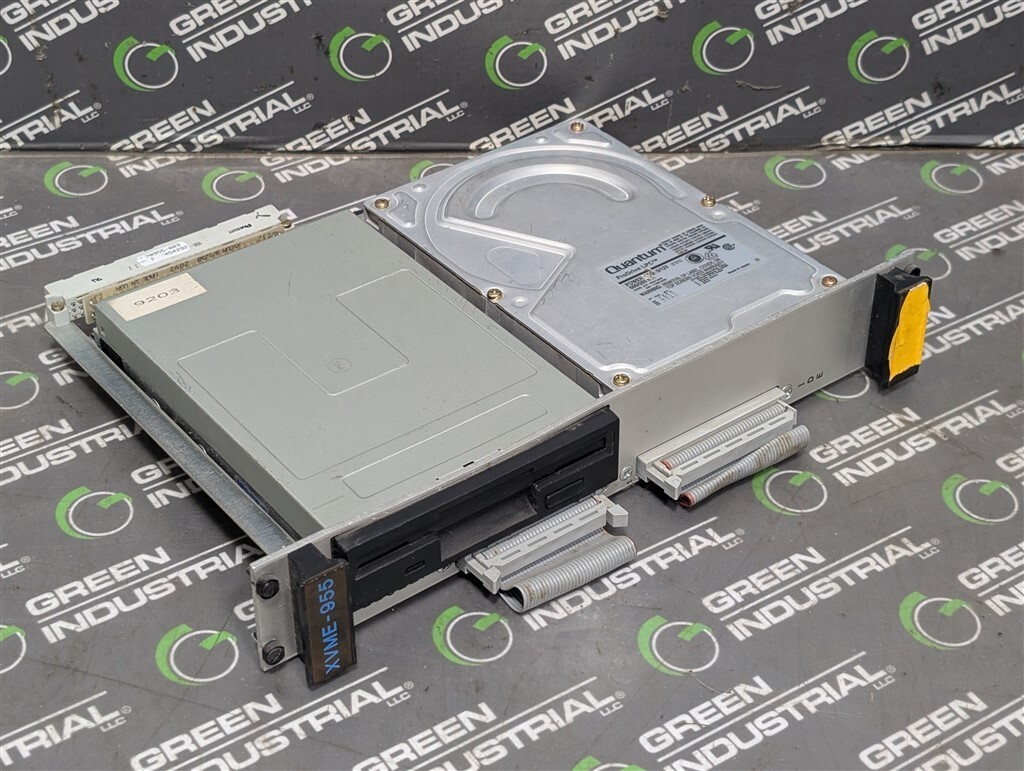 USED Xycom XVME-955 Mass Storage Module 70955-003 3.5" Floppy 270MB Hard Drive