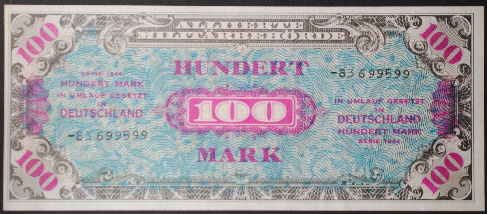 Germany P197d 100 Mark Very Choice Uncirculated