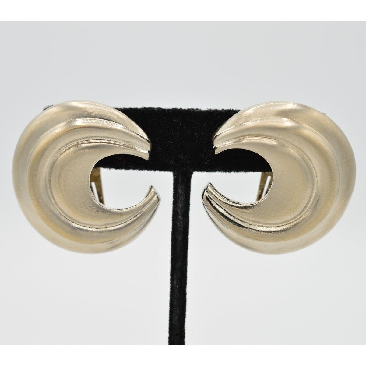 1980s Vintage Chunky Clip Earrings Brushed Silver Moon Heavy Retro NOS Bin1