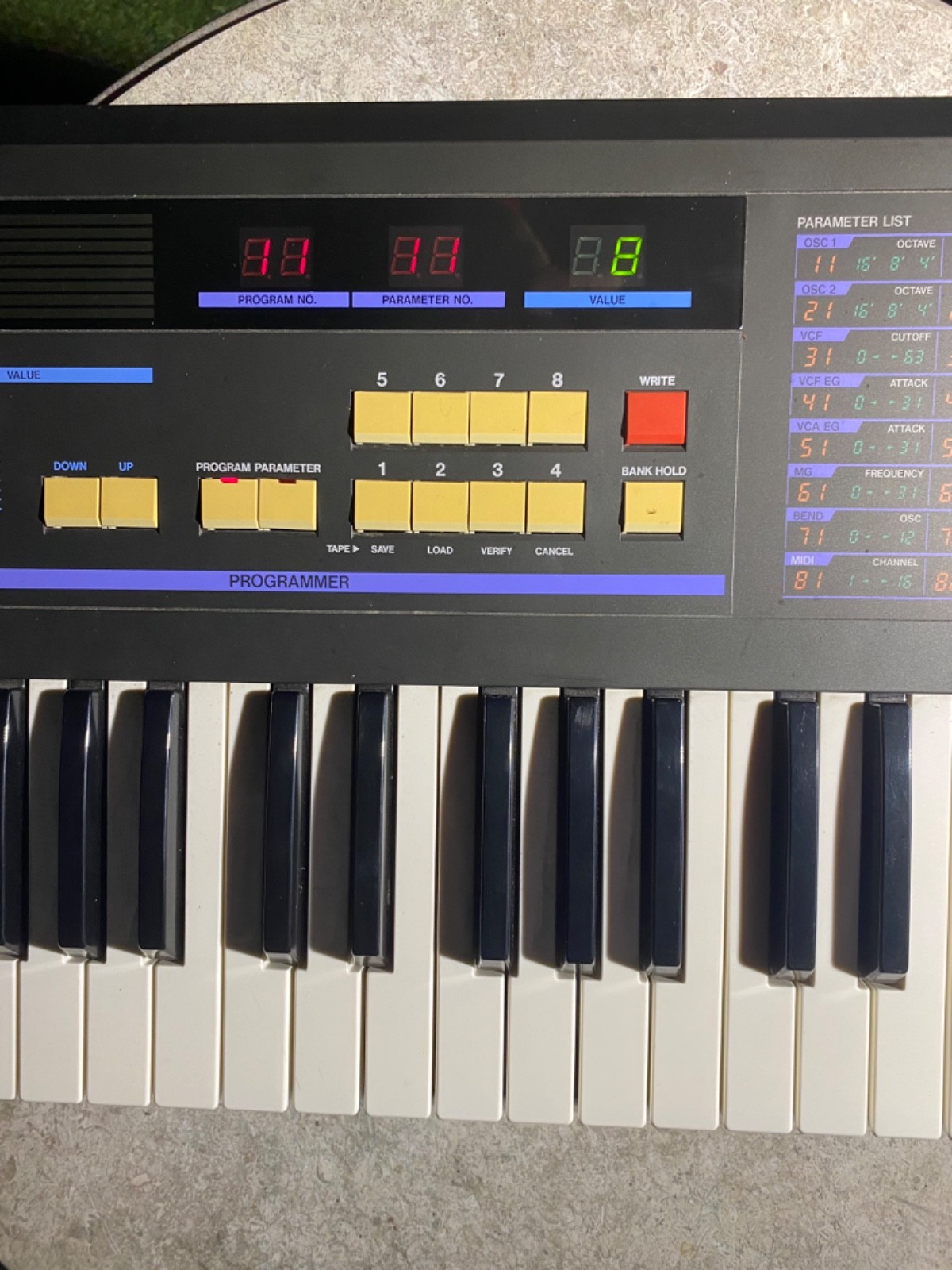 1980s Korg DW-6000 Programmable Polyphonic Synthesizer