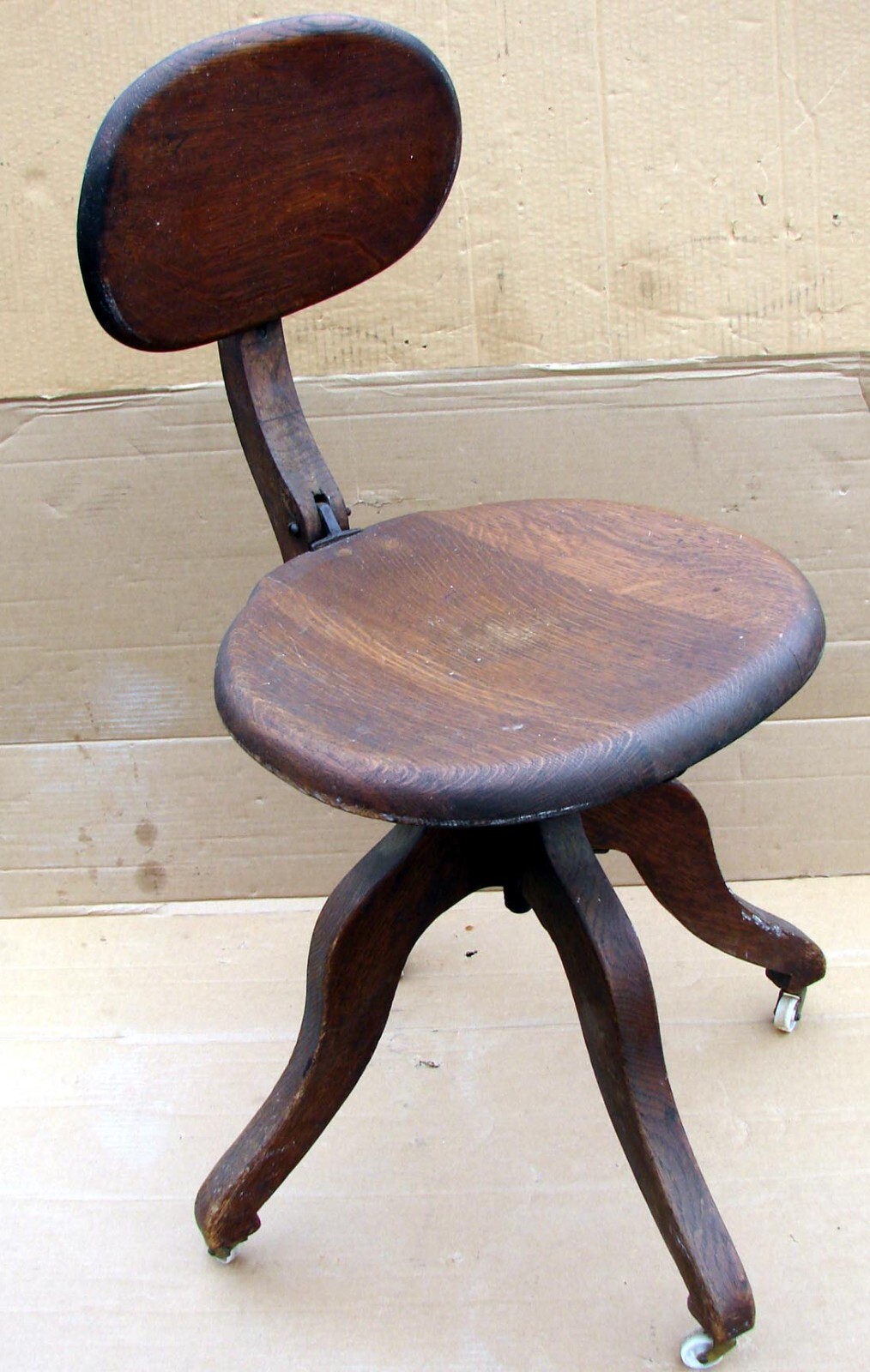 Antique Oak Swivel Banker Office Doctor Study Roll Around Adjustable Chair