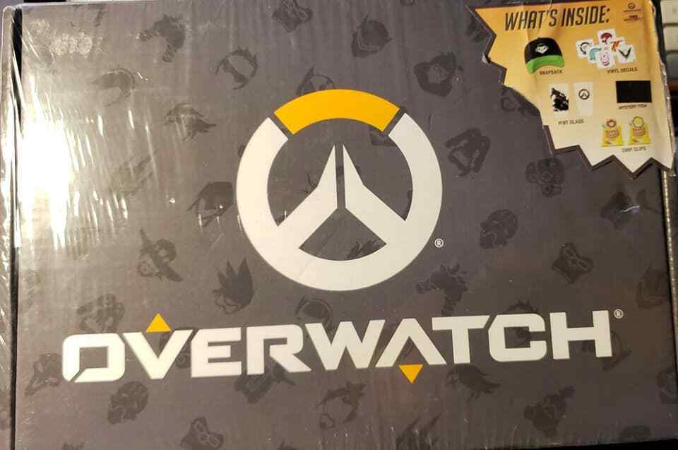 CultureFly NEW Overwatch Collectors Gift Box Brand New (LOC TUB E-3)