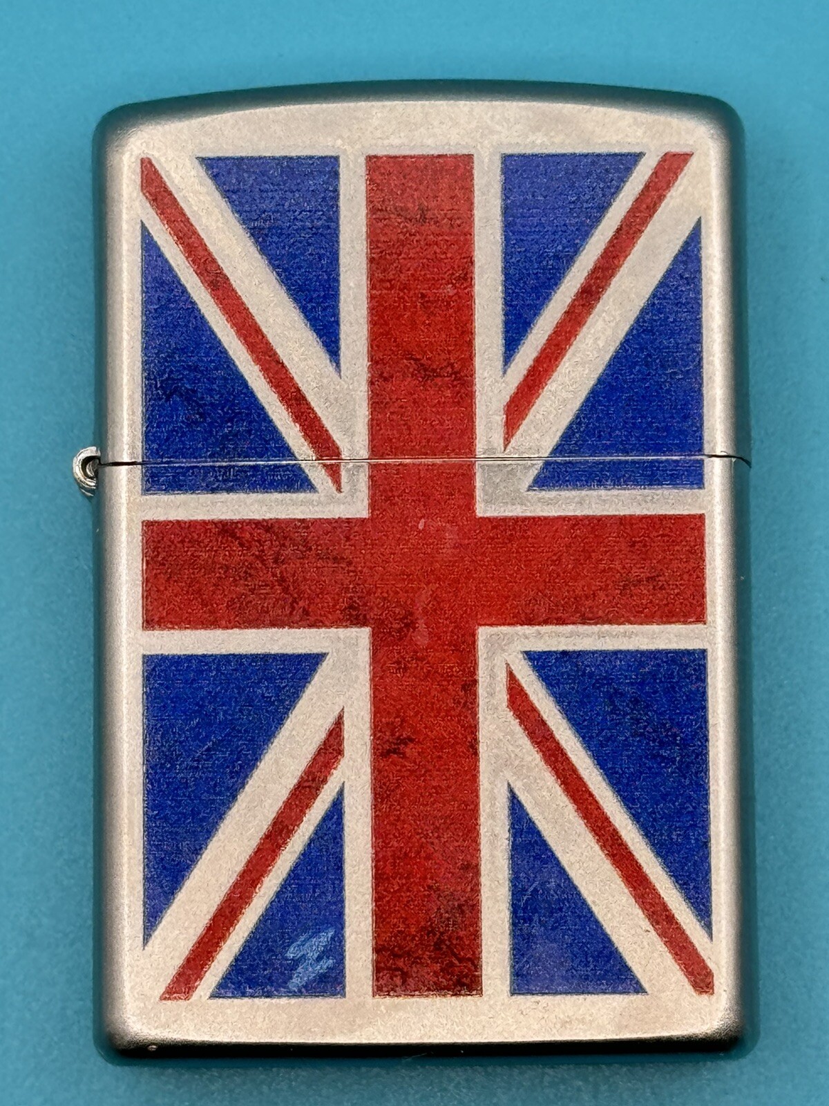 2015 British Flag Chrome Zippo Lighter NEW