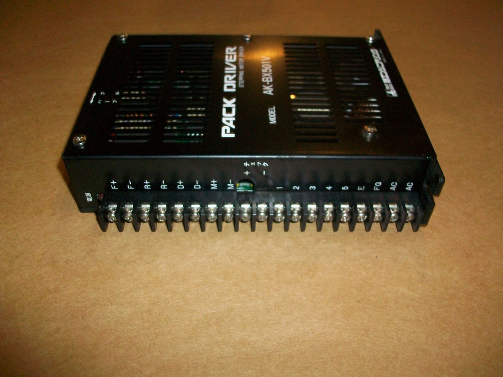 Yaskawa AK-BX551V Pack Driver Stepping Motor Driver