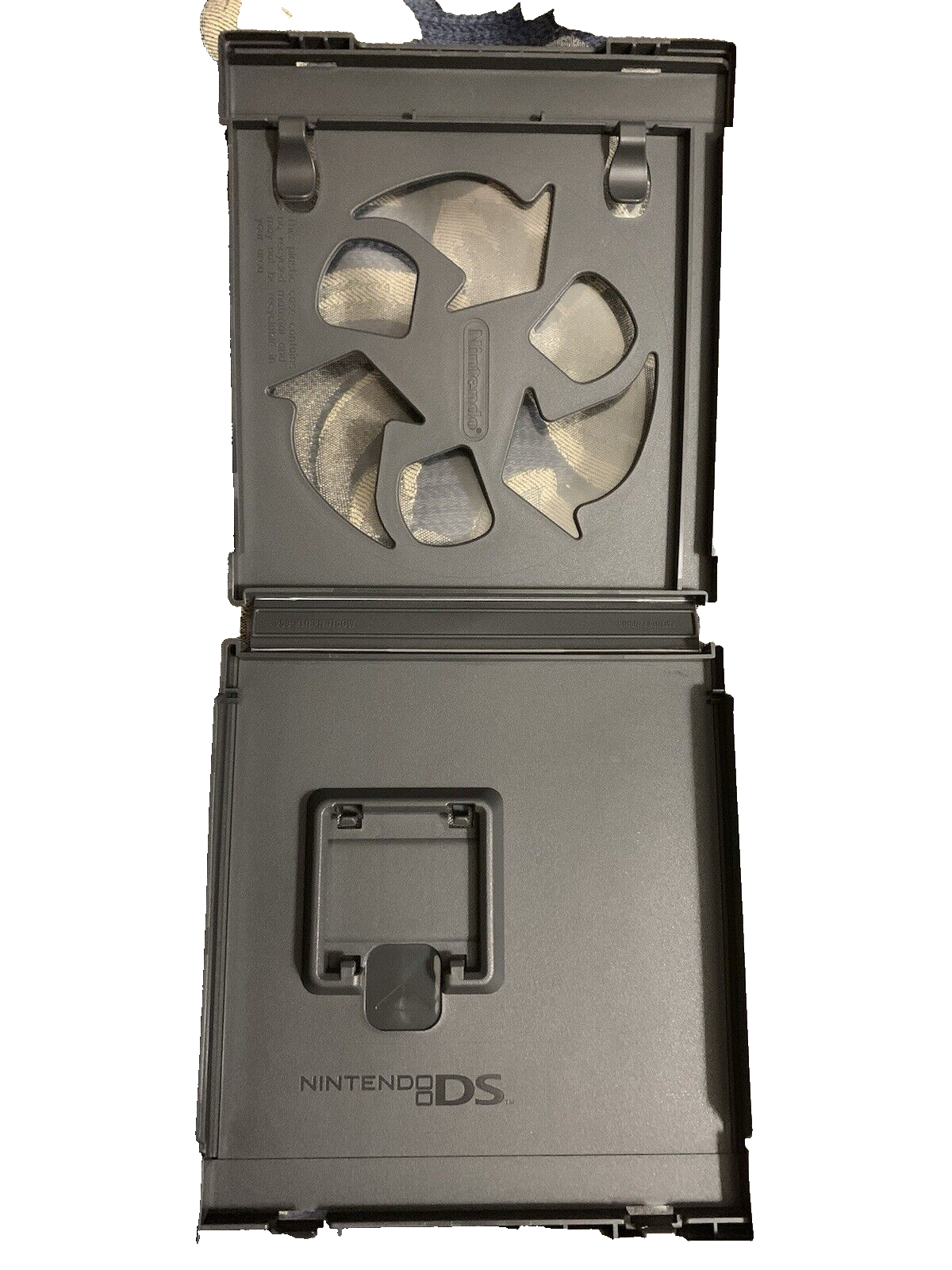 New AUTHENTIC Nintendo Branded Empty Replacement DS Game Case