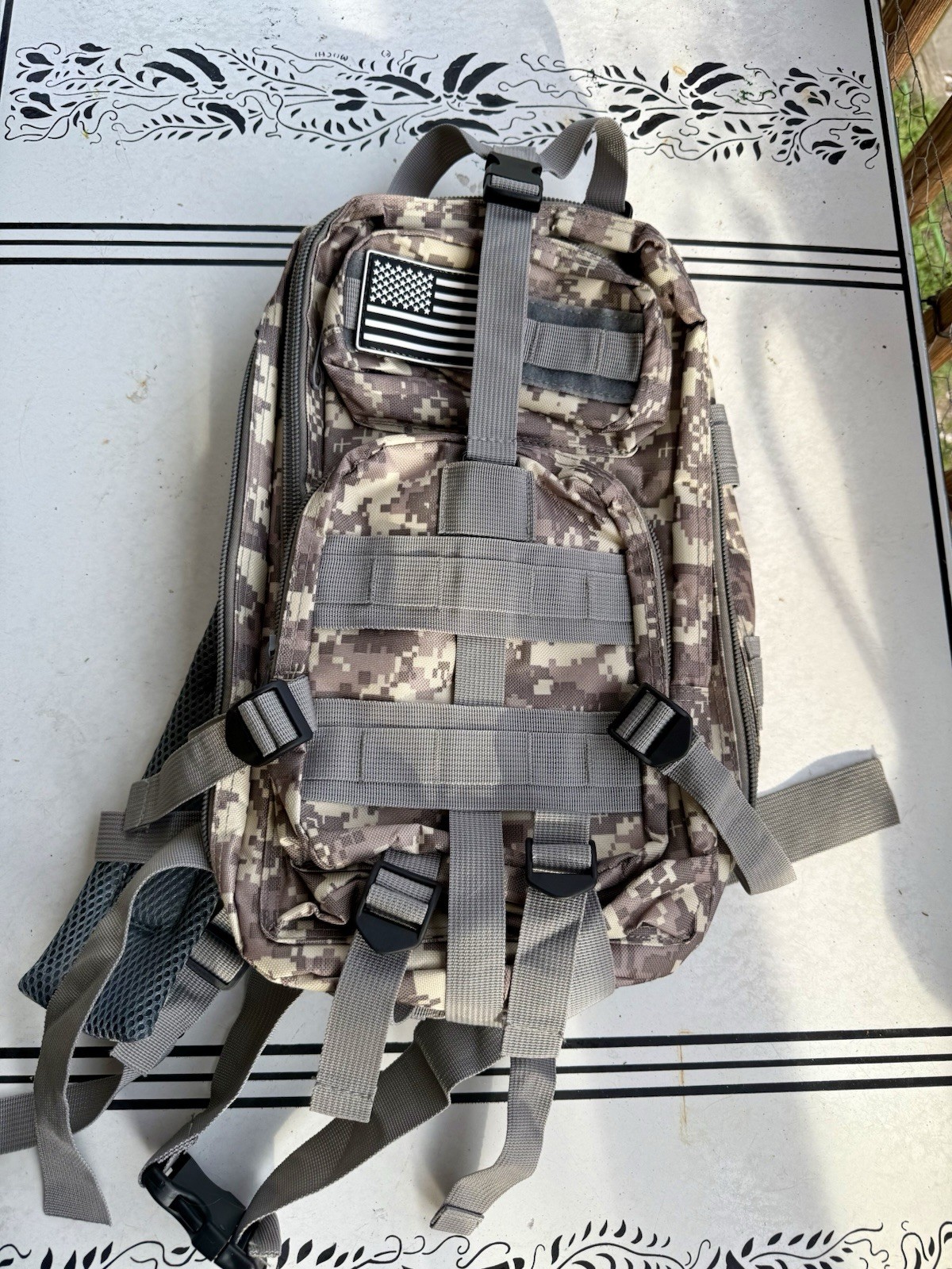 Desert Digital Camo Medium Transport Pack Bug Out Bag ! 10 Compartments/pockets