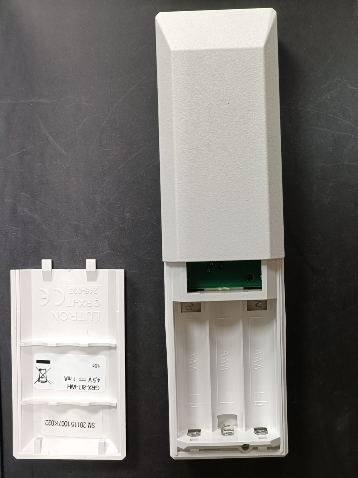 LUTRON GRX-8IT-WH REMOTE CONTROL 4.5V