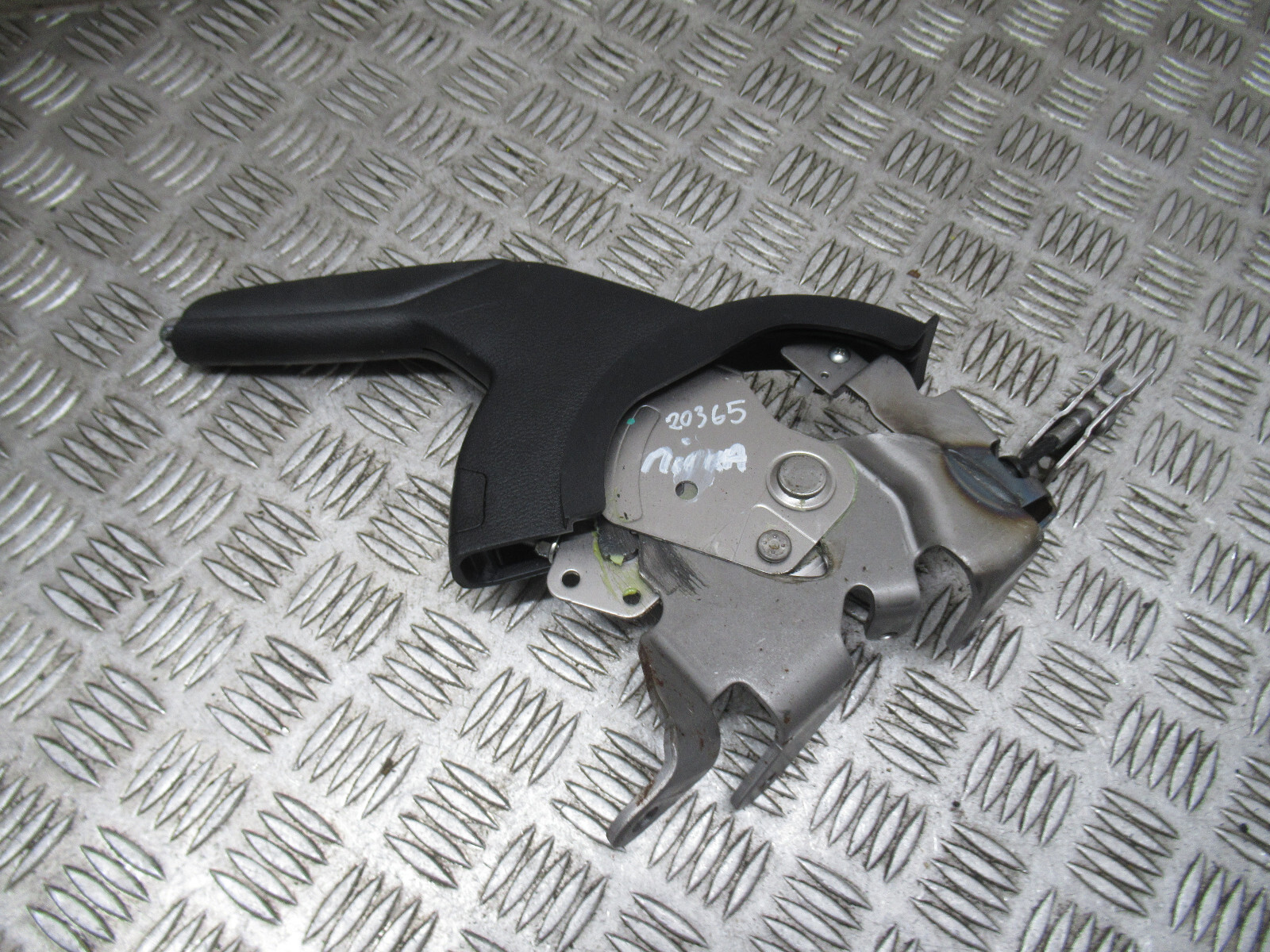 2020 NISSAN MICRA IG-T K14 1.0 PETROL MK5 5DRS HATCH HANDBRAKE LEVER REF20365