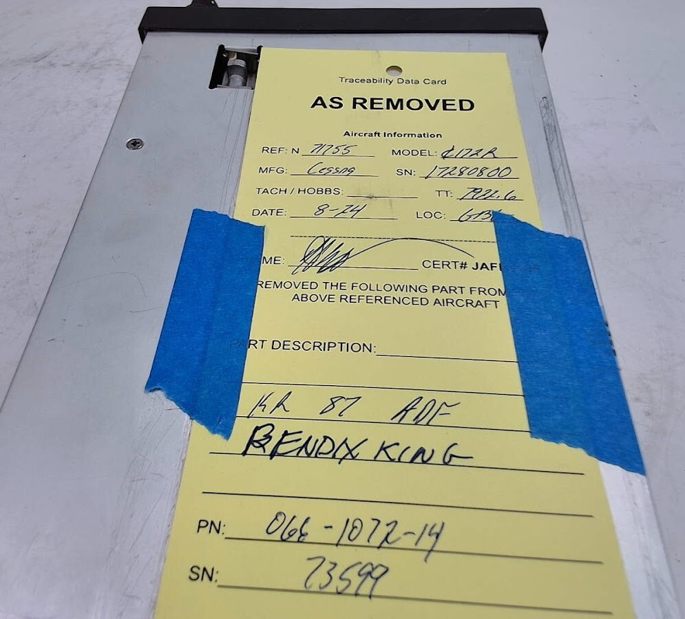 ADF Receiver KR-87 Bendix King 066-1072-12 with tray