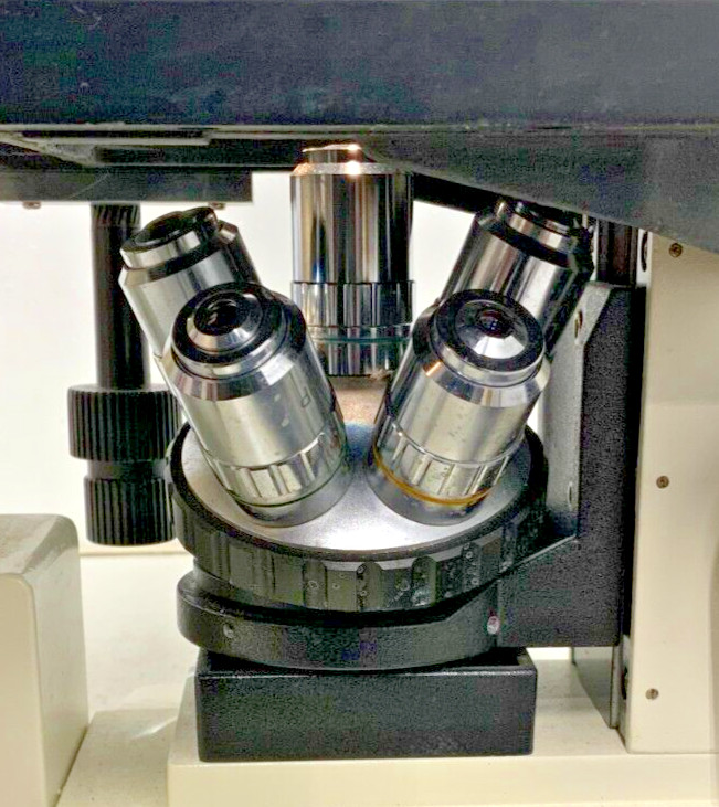 Vista Vision VWR Lab Trinocular Inverted Fluorescence Microscope 5 Objectives