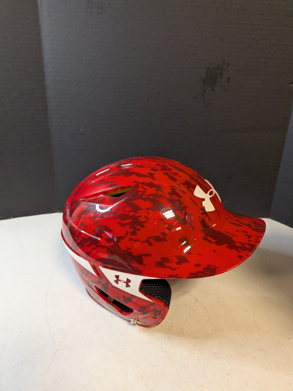 Under Armour UABH2-110 Baseball Batting Helmet Red Camo Open Face 5 7/8-6 3/4