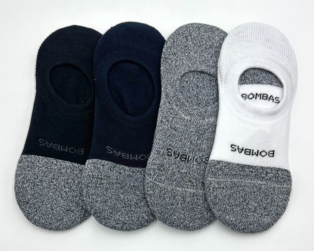 NEW 4 pairs Women's Cushioned No Show Socks 4 Colors Mix Size Med 8-10.5 Bombas
