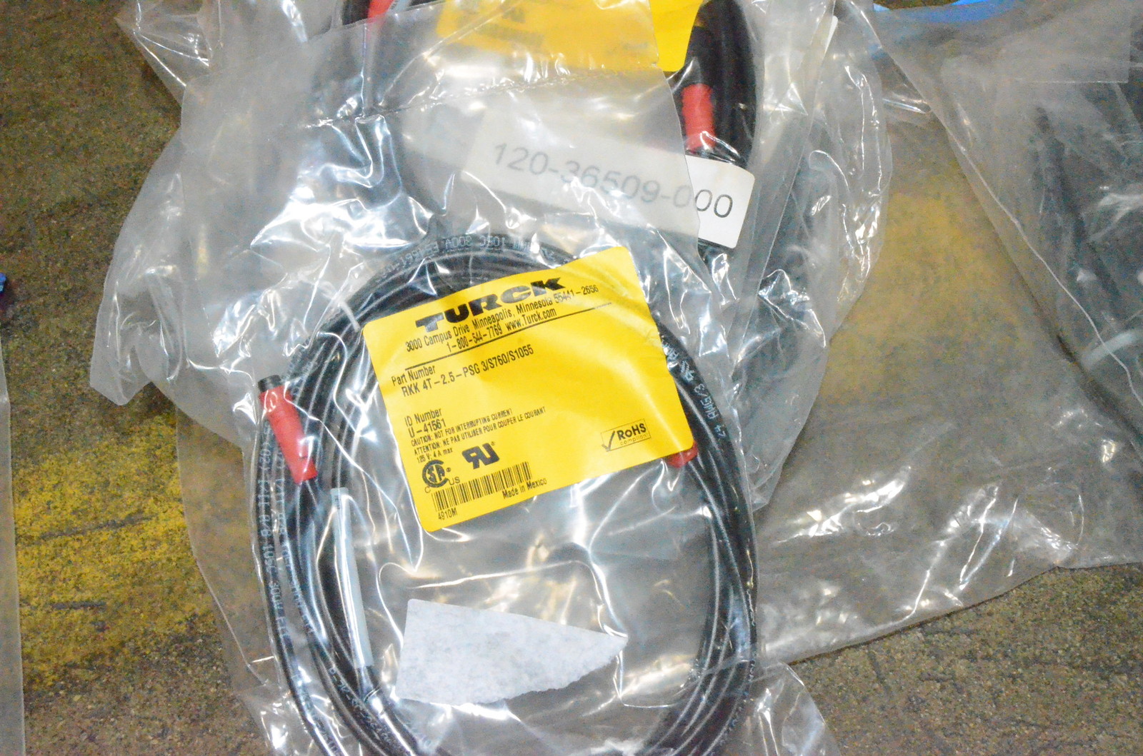 TURCK RKK 4T-2.5-PSG 3/S760/S1055 U-41561 Cordset Brand NEW