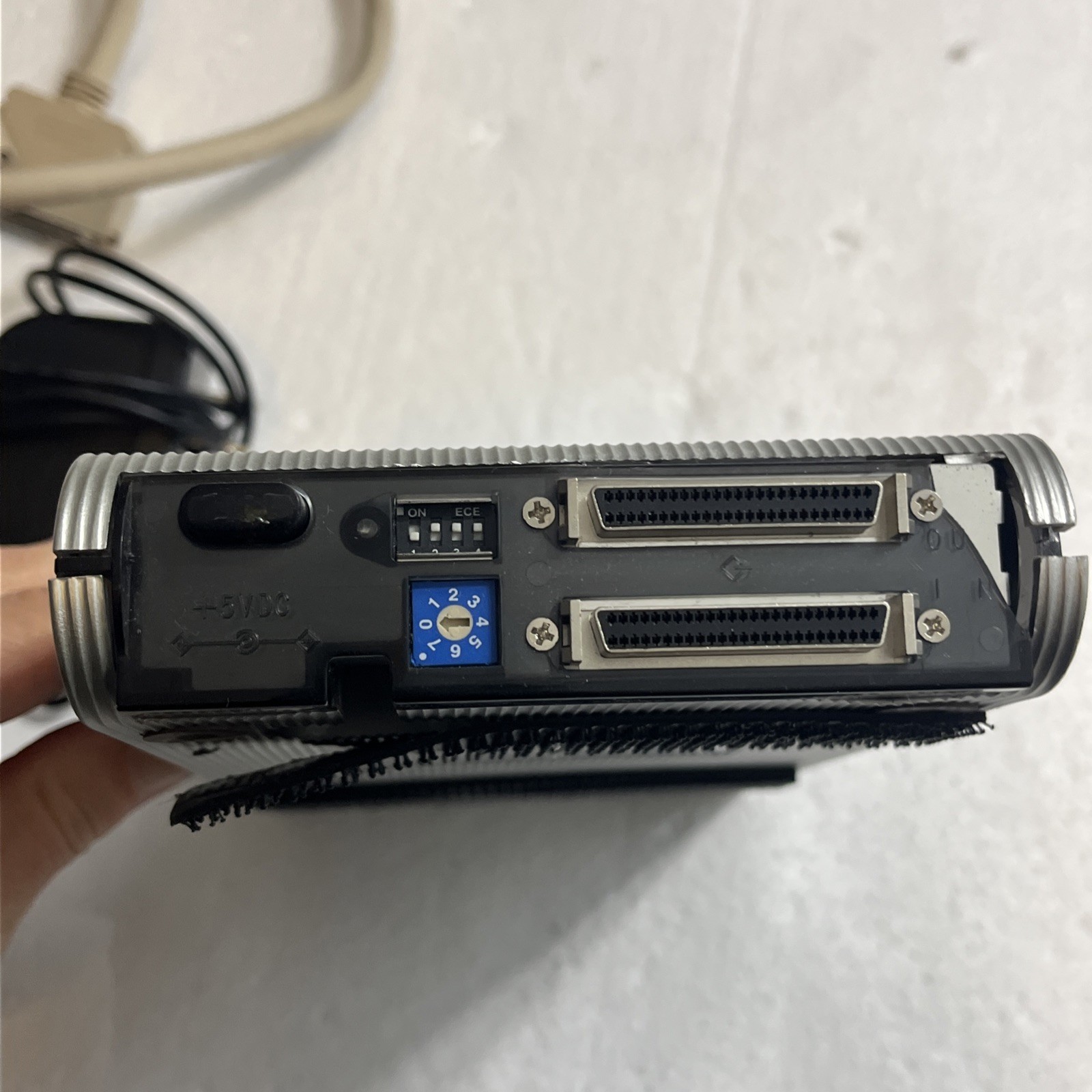 Fujitsu Dynamo 640SF MDG3064SS External MO Drive 640MB