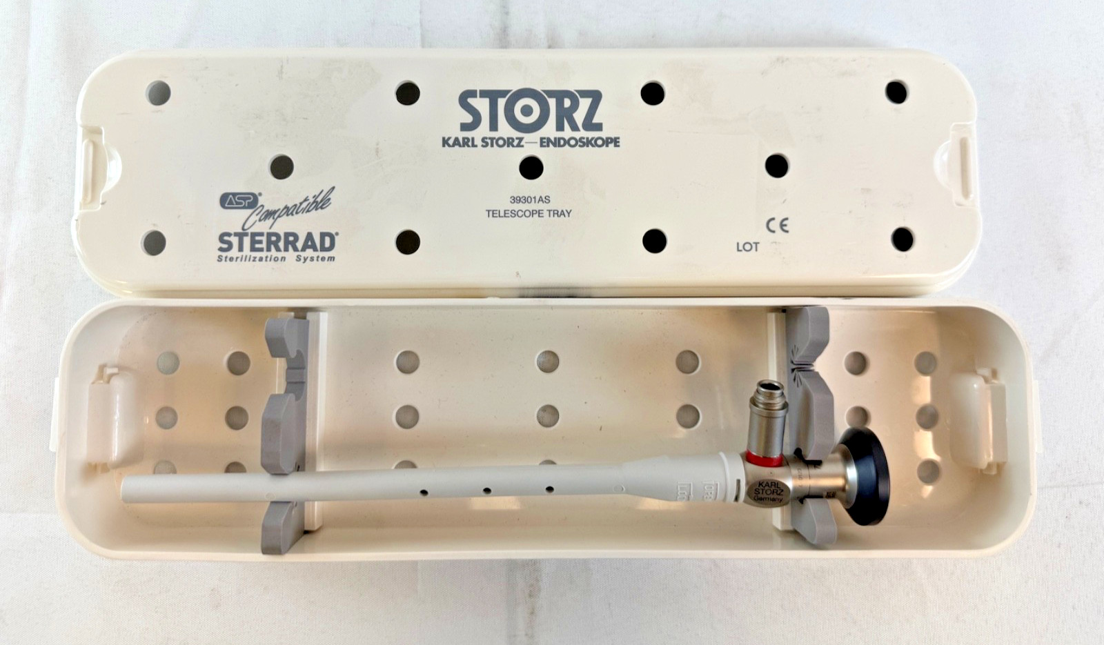 Karl Storz 7220BA 3mm x 30° x 14cm Hopkins Autoclavable Sinuscope w/ 39301AS ENT